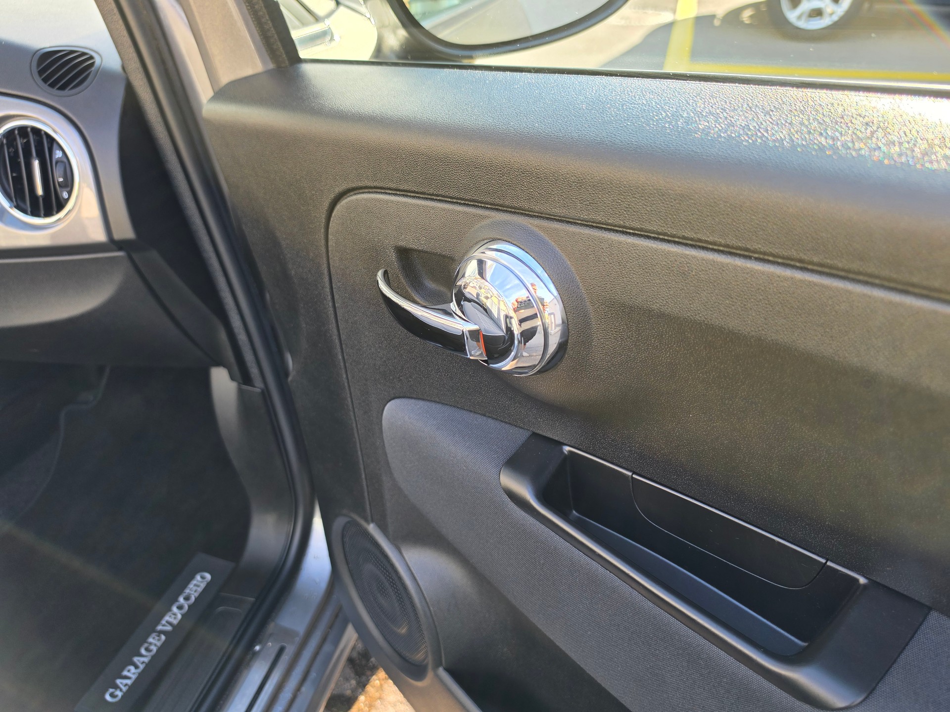 FIAT 500C 1.2 Lounge Dualogic-image-16