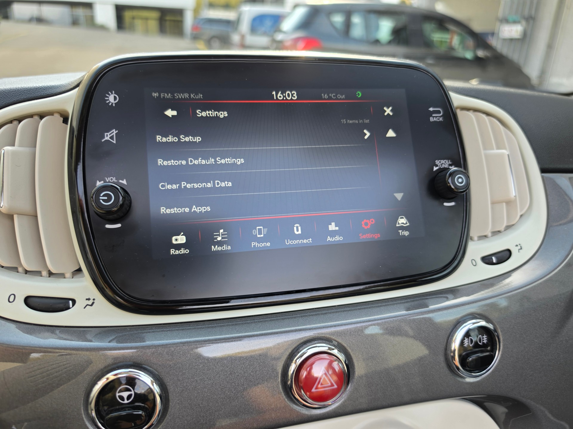 FIAT 500C 1.2 Lounge Dualogic-image-31