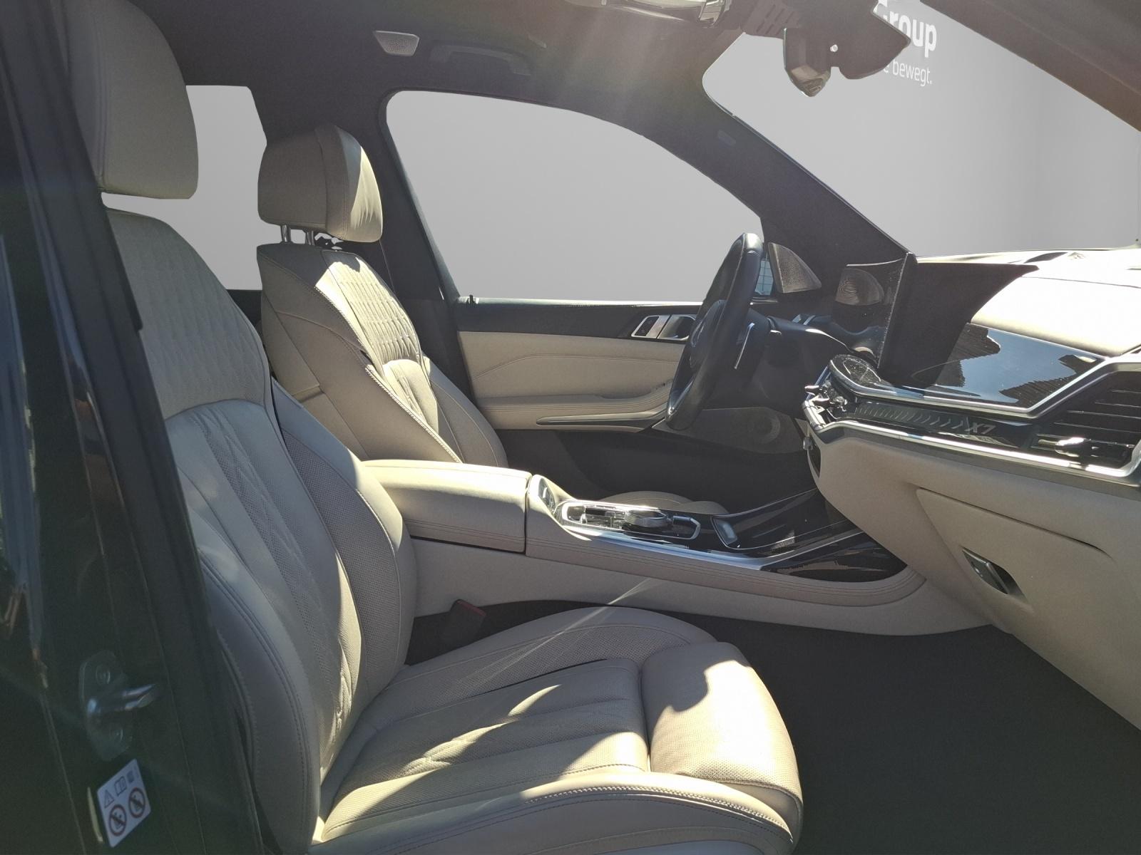 BMW X7 G07 40i xDrive SAG-image-19