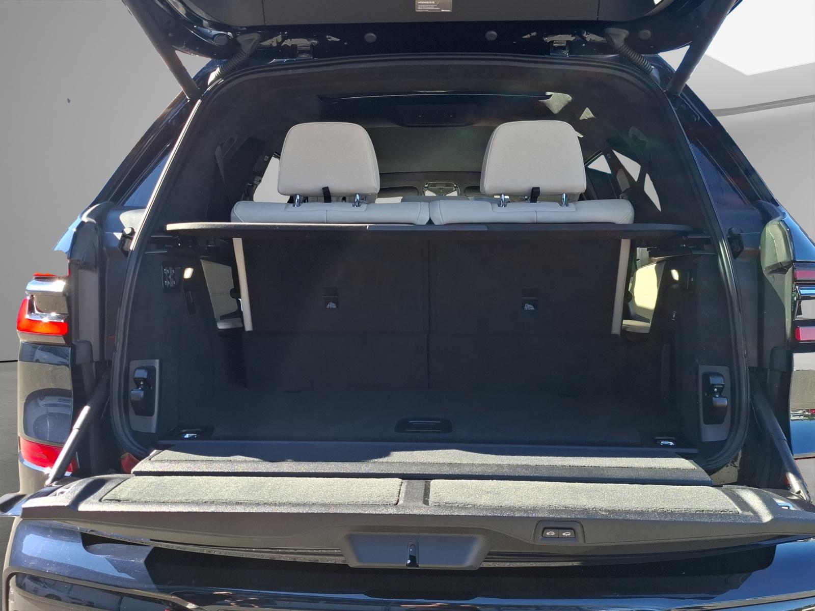 BMW X7 G07 40i xDrive SAG-image-15