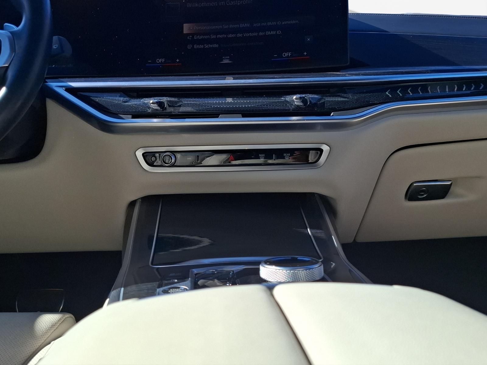 BMW X7 G07 40i xDrive SAG-image-11