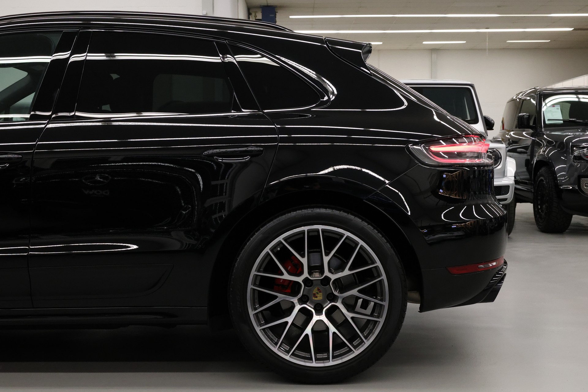 PORSCHE Macan 2.9 V6 GTS-image-10