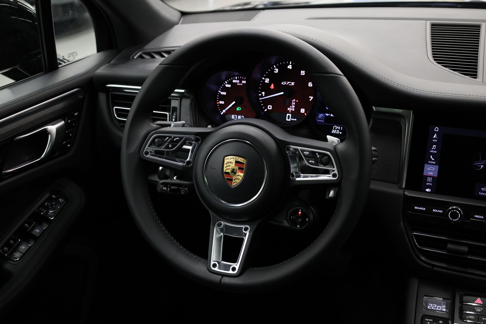 PORSCHE Macan 2.9 V6 GTS-image-20