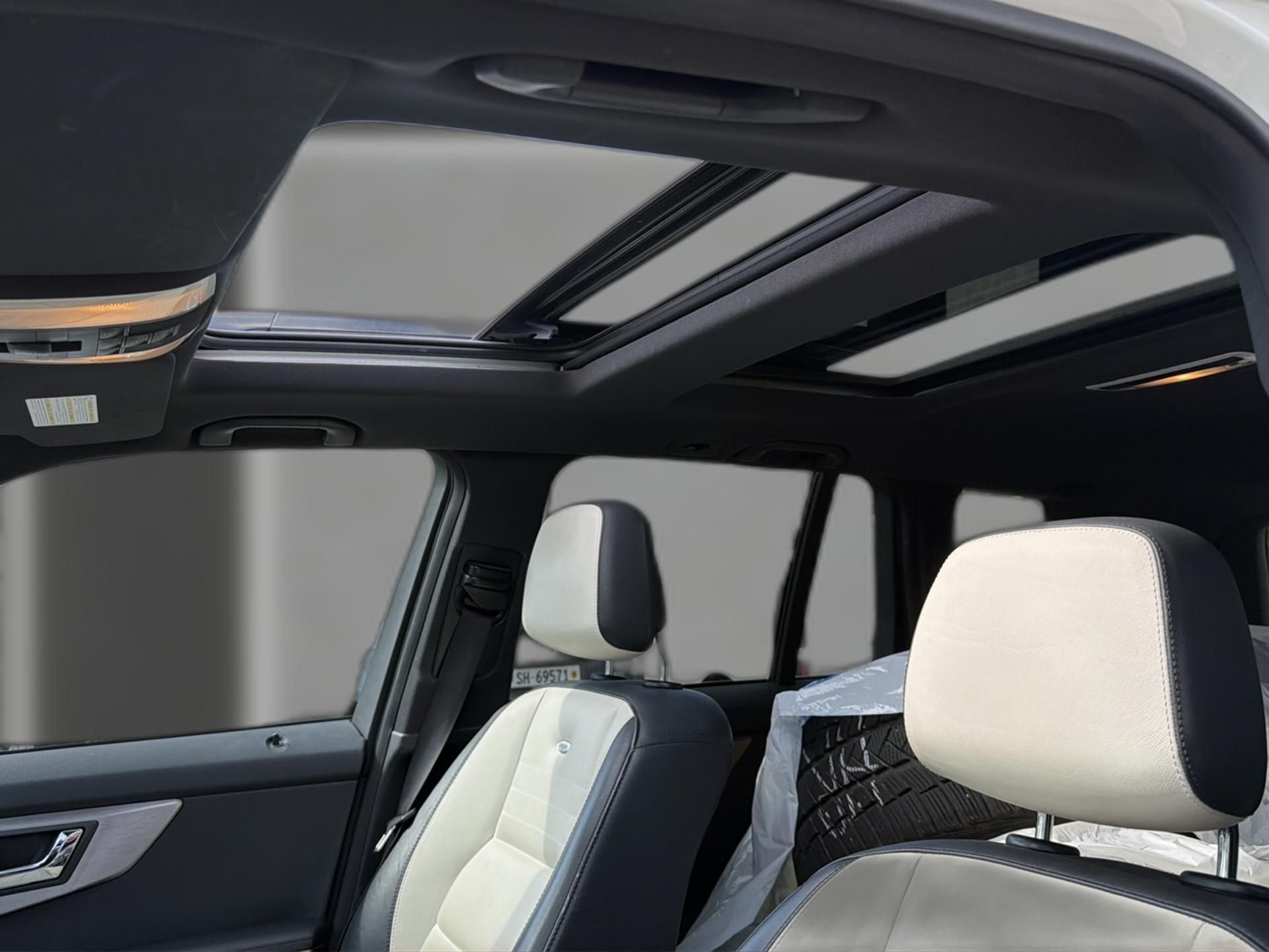 MERCEDES-BENZ GLK 350 4Matic 7G-Tronic-image-14
