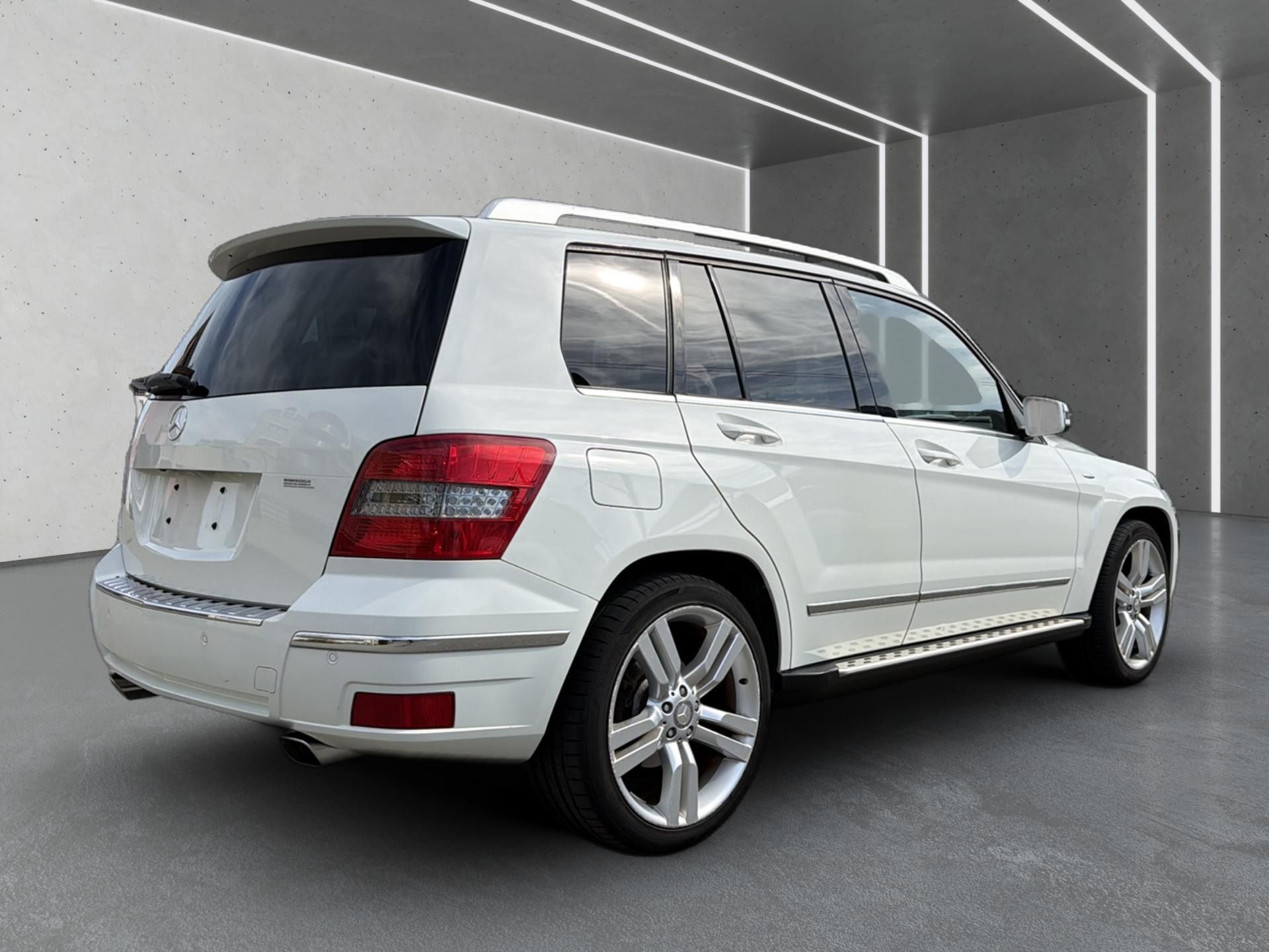MERCEDES-BENZ GLK 350 4Matic 7G-Tronic-image-5