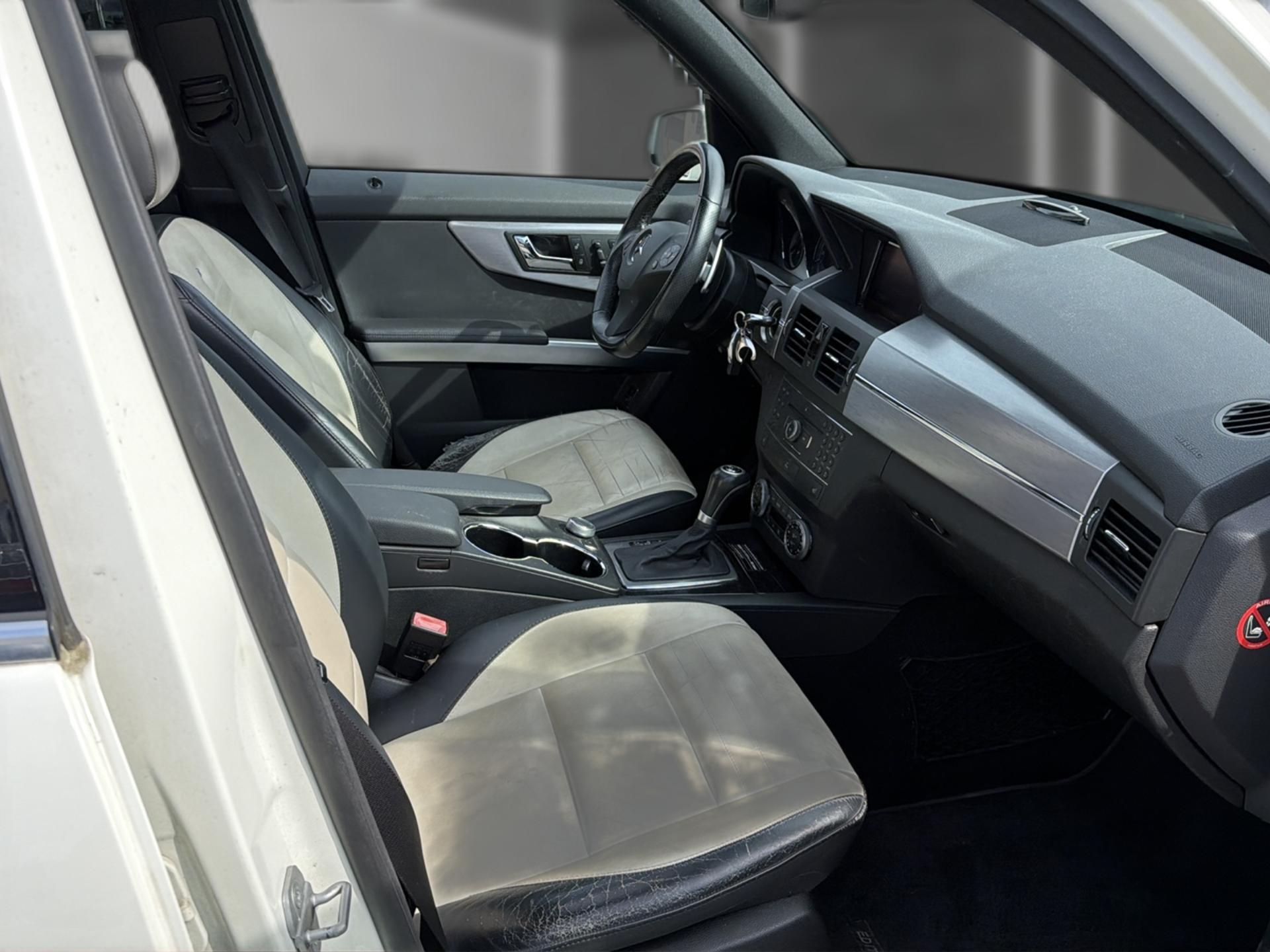 MERCEDES-BENZ GLK 350 4Matic 7G-Tronic-image-13