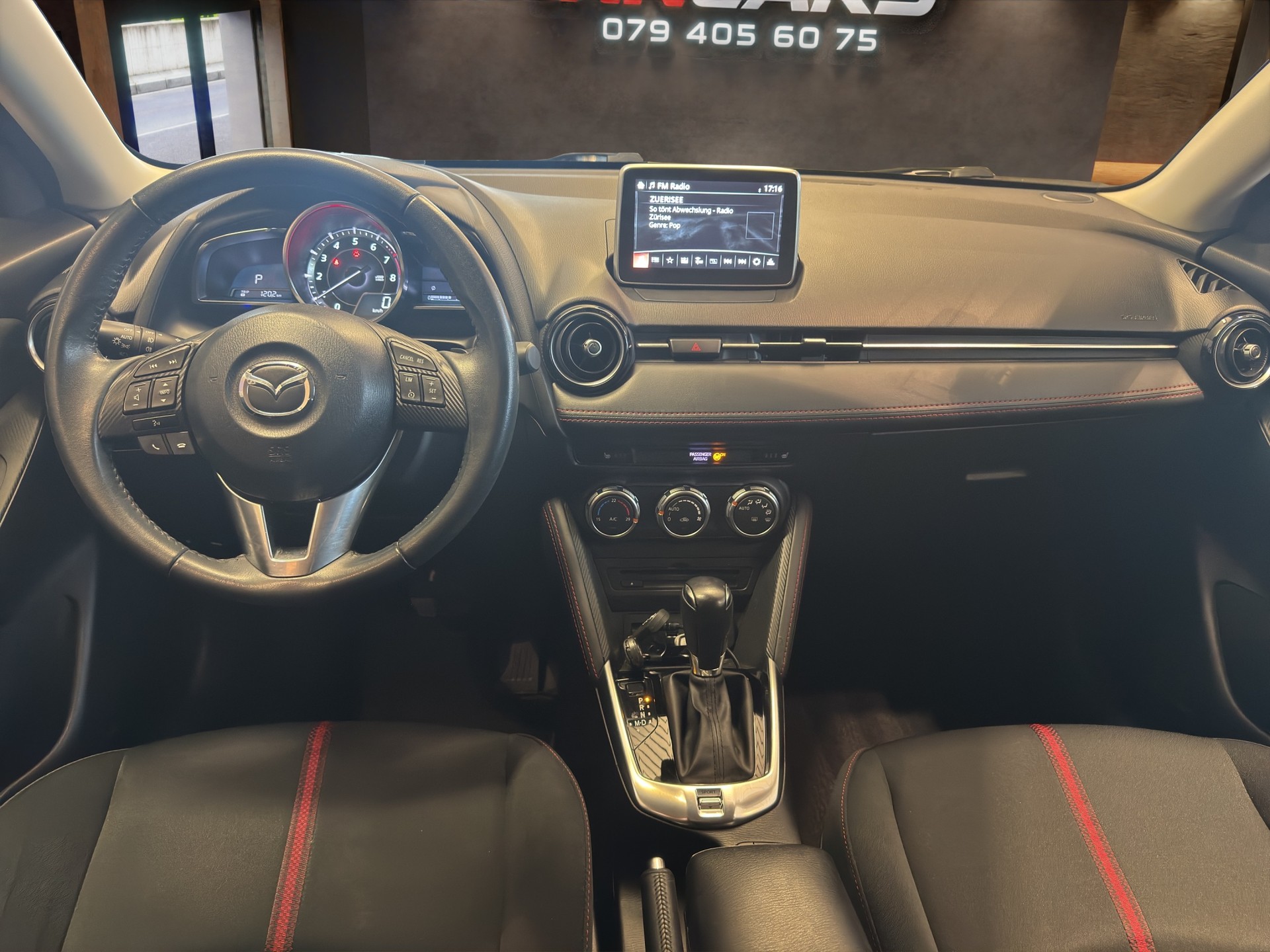 MAZDA 2 1.5i 16V Skyactiv-G Revolution Drive-image-6