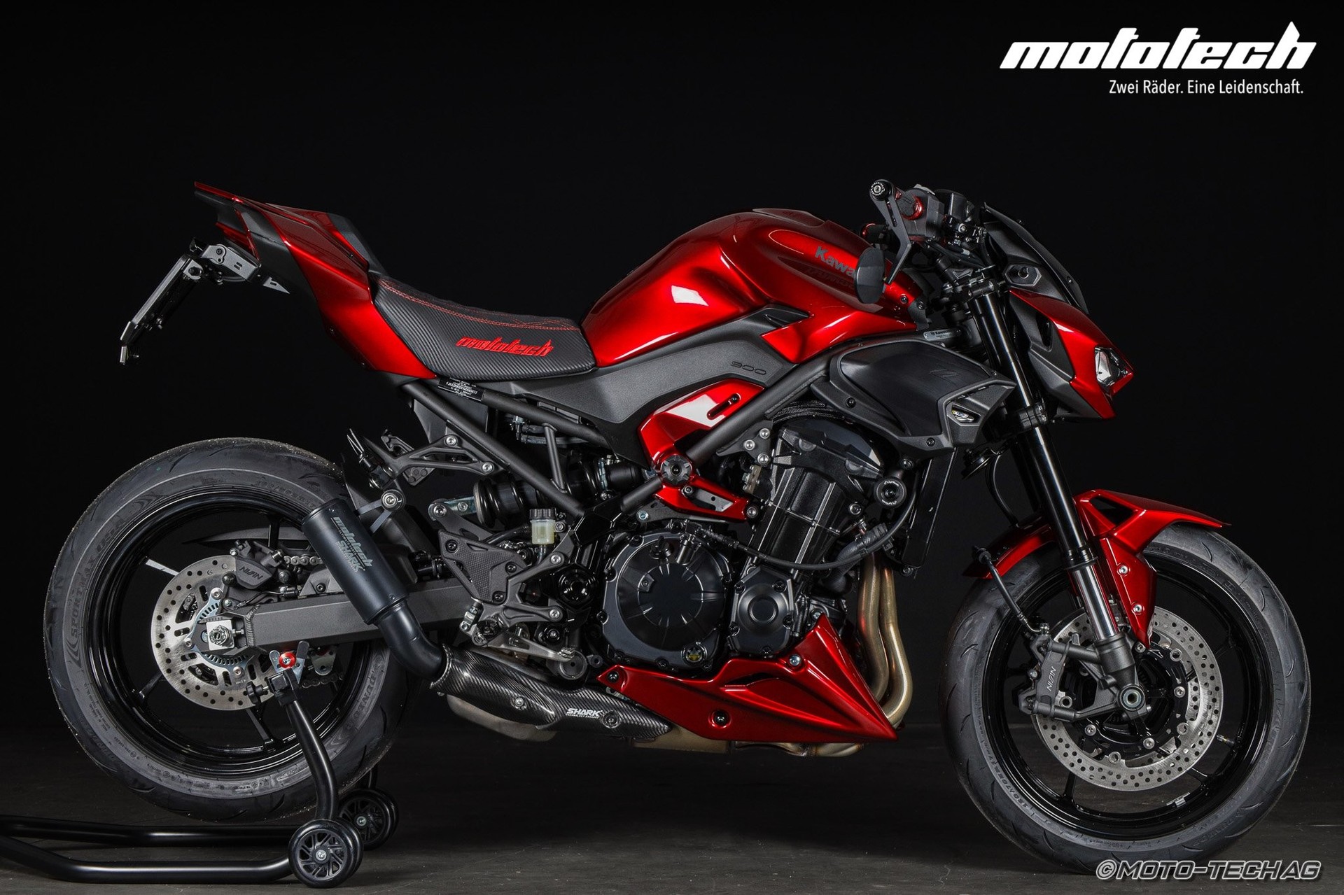 KAWASAKI Z 900 (35/91kW) STAGE 1 Candy Red-showroom-element-1