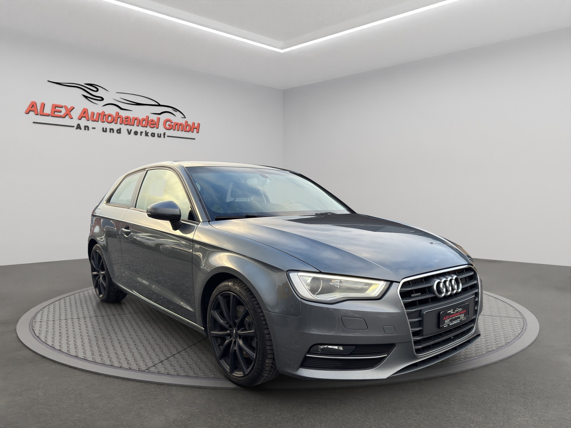 AUDI A3 2.0 TDI Ambiente quattro S-tronic-image-8