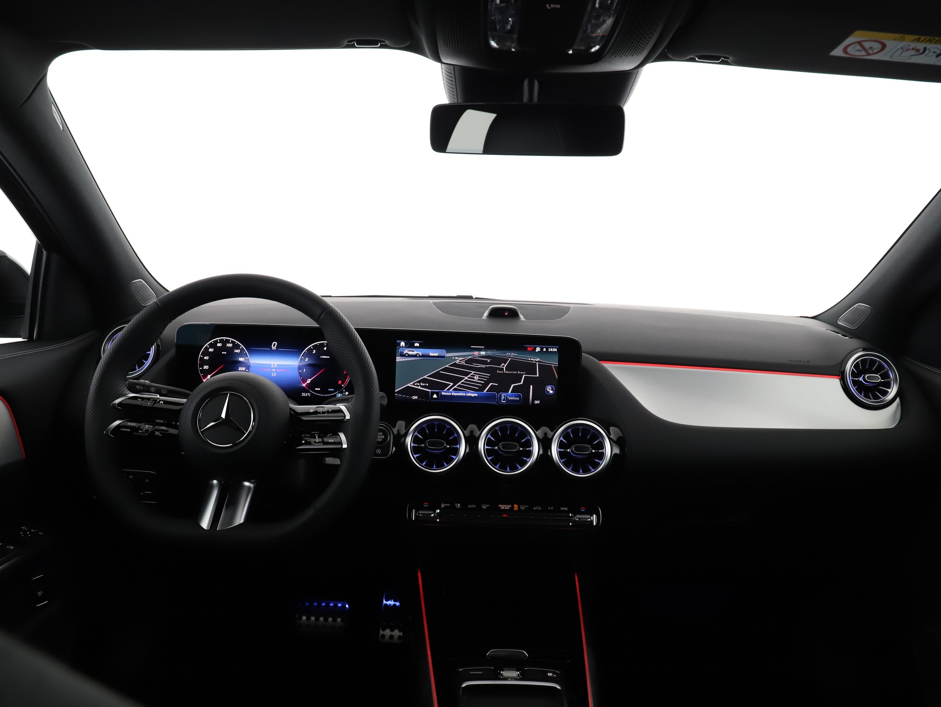 MERCEDES-BENZ GLA 200 Night Star 7G-D-image-11