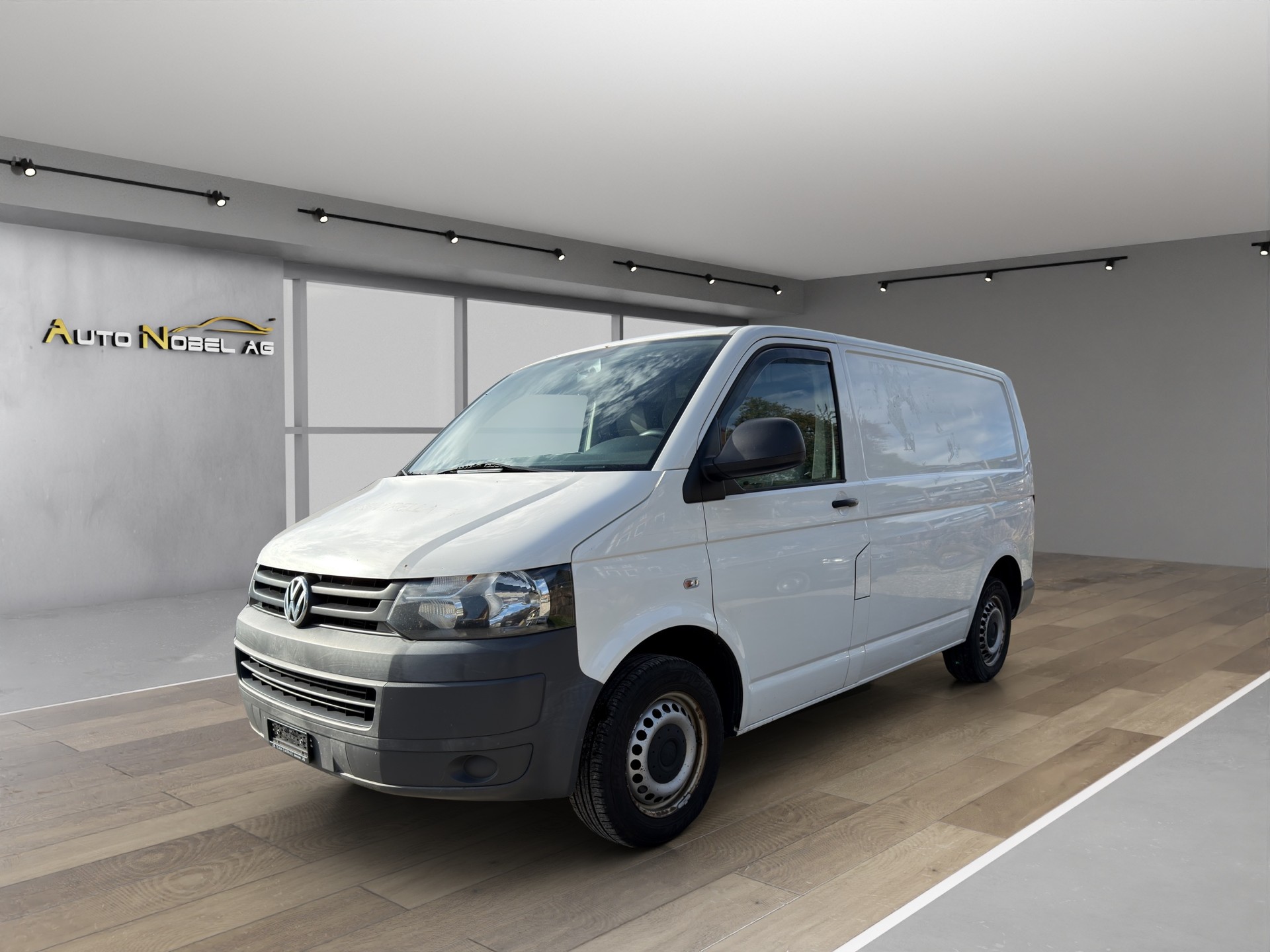 VW T5 2.0 TDI-image-5