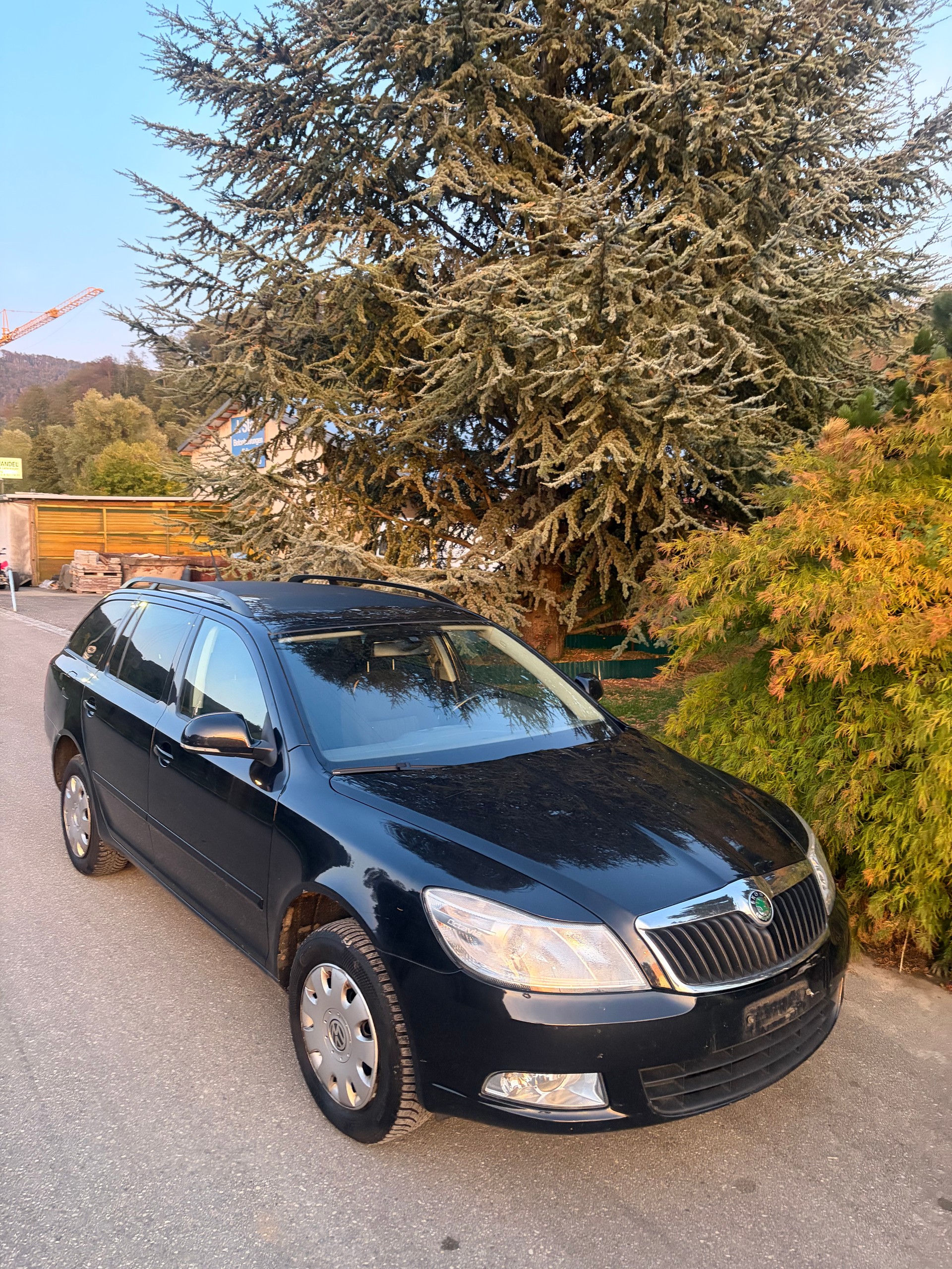 SKODA Octavia Combi 1.8 TSI Twenty 4x4-image-2