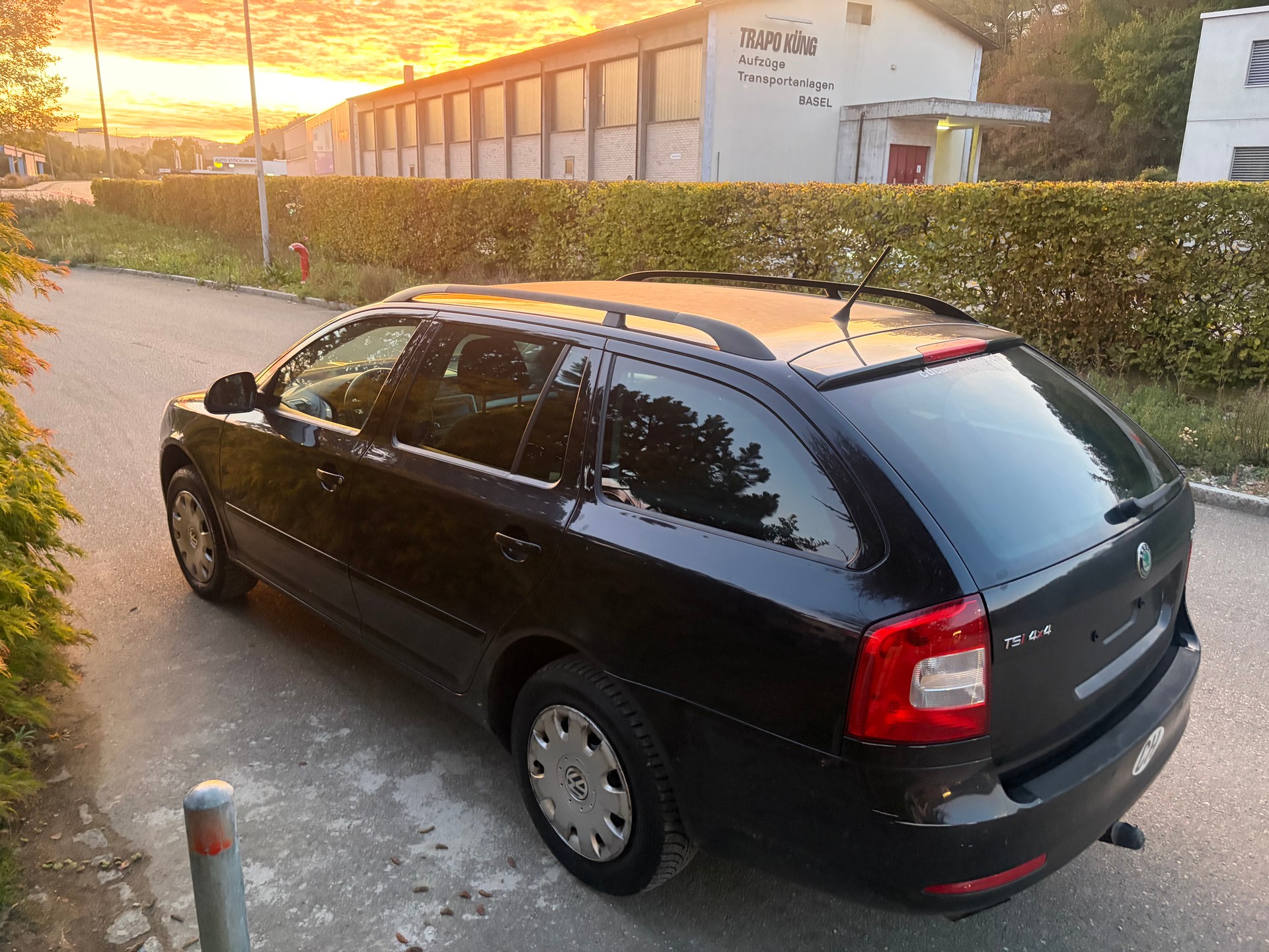 SKODA Octavia Combi 1.8 TSI Twenty 4x4-image-6