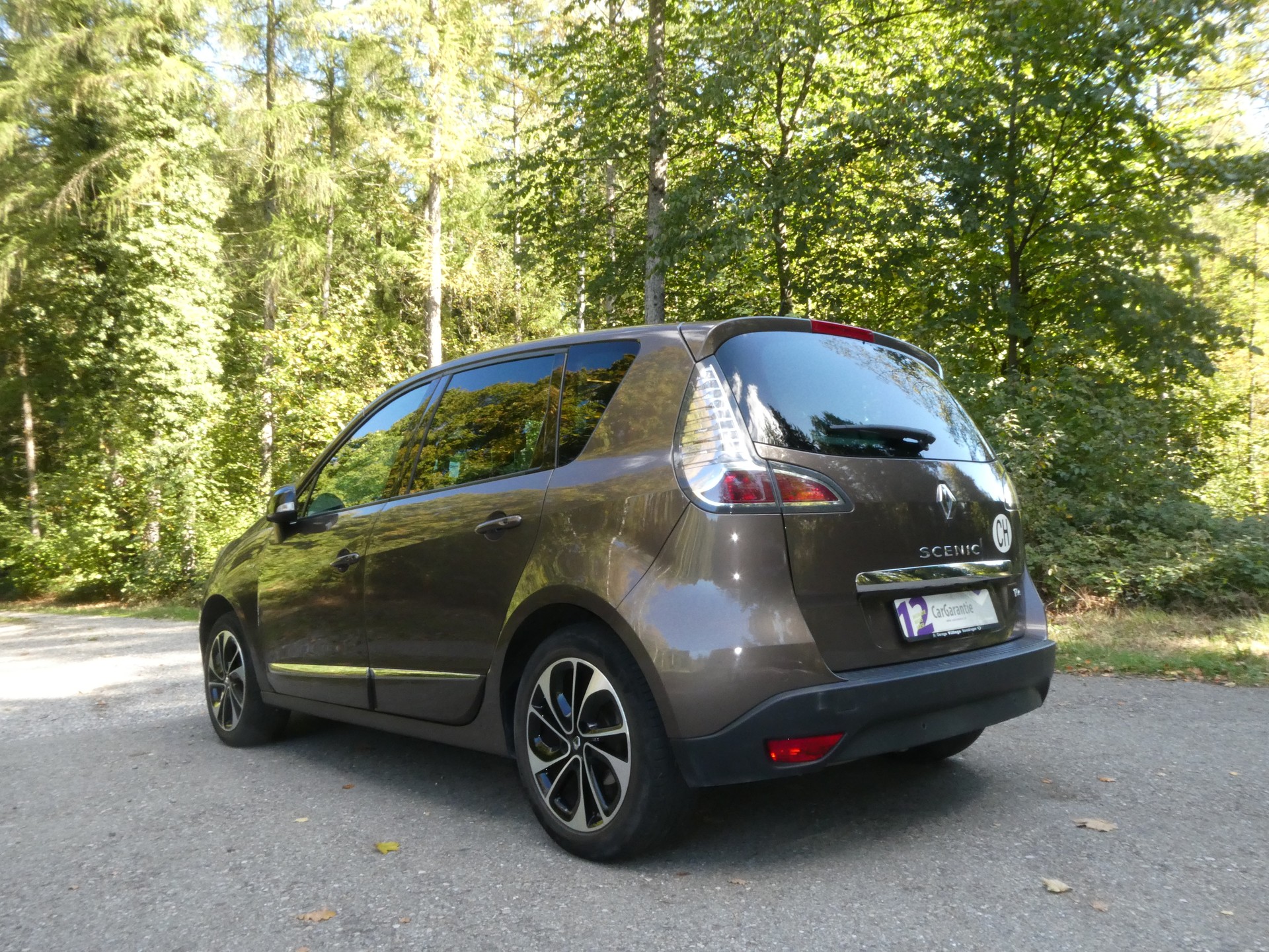 RENAULT Scénic 1.2 16V Turbo Limited-image-3
