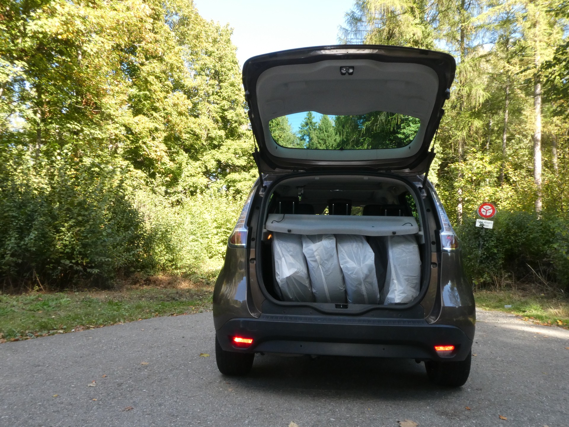 RENAULT Scénic 1.2 16V Turbo Limited-image-8