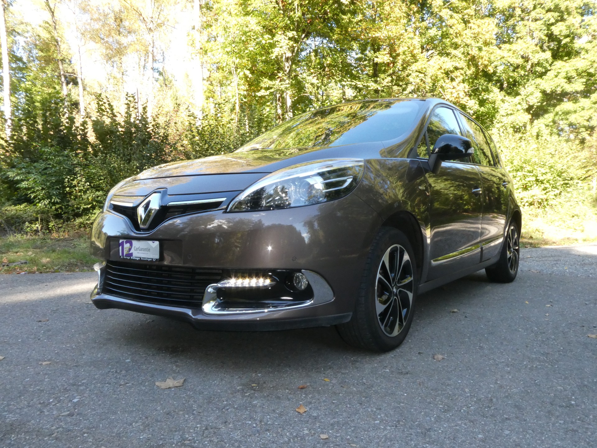 RENAULT Scénic 1.2 16V Turbo Limited-image-0