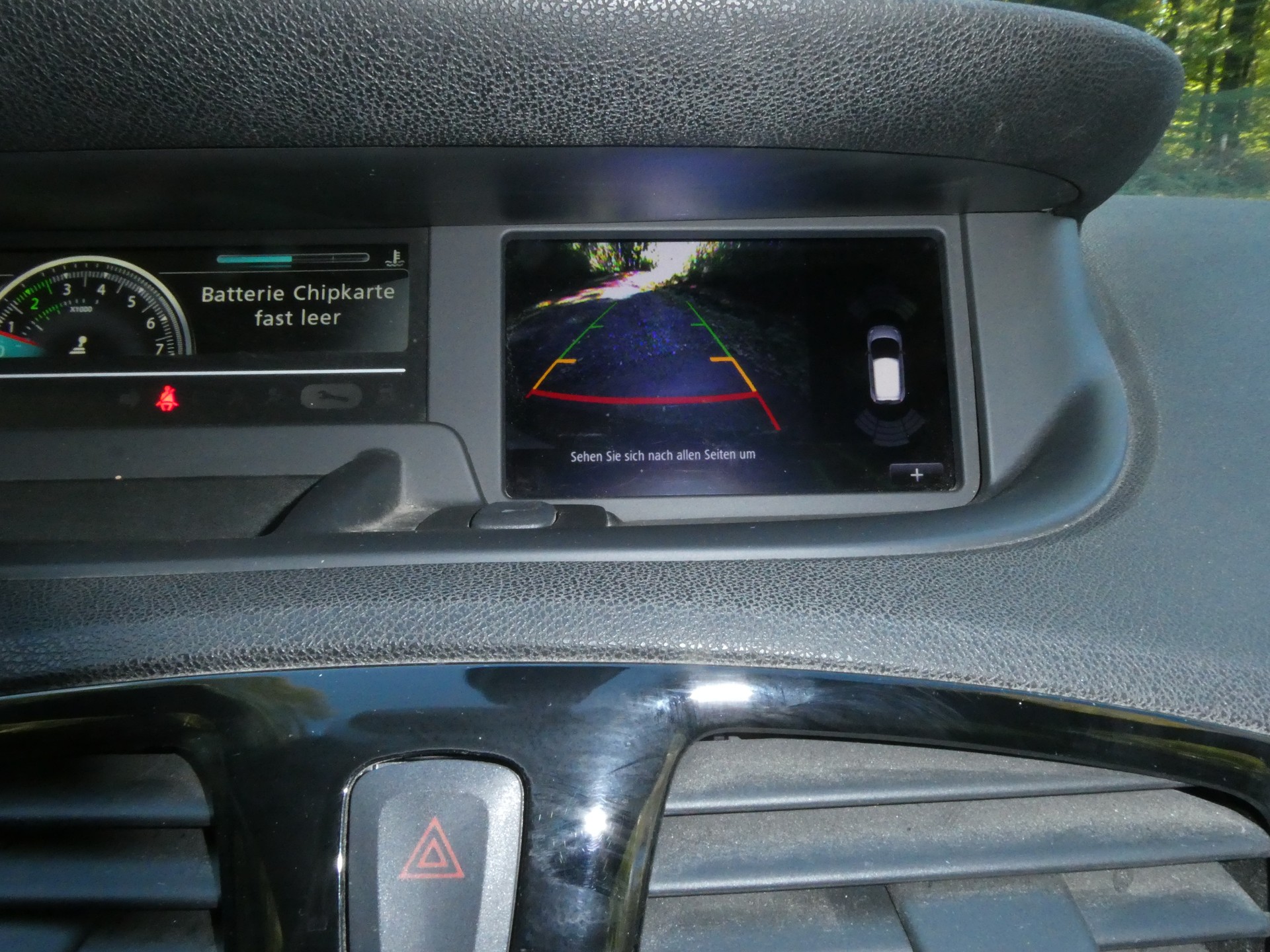 RENAULT Scénic 1.2 16V Turbo Limited-image-13