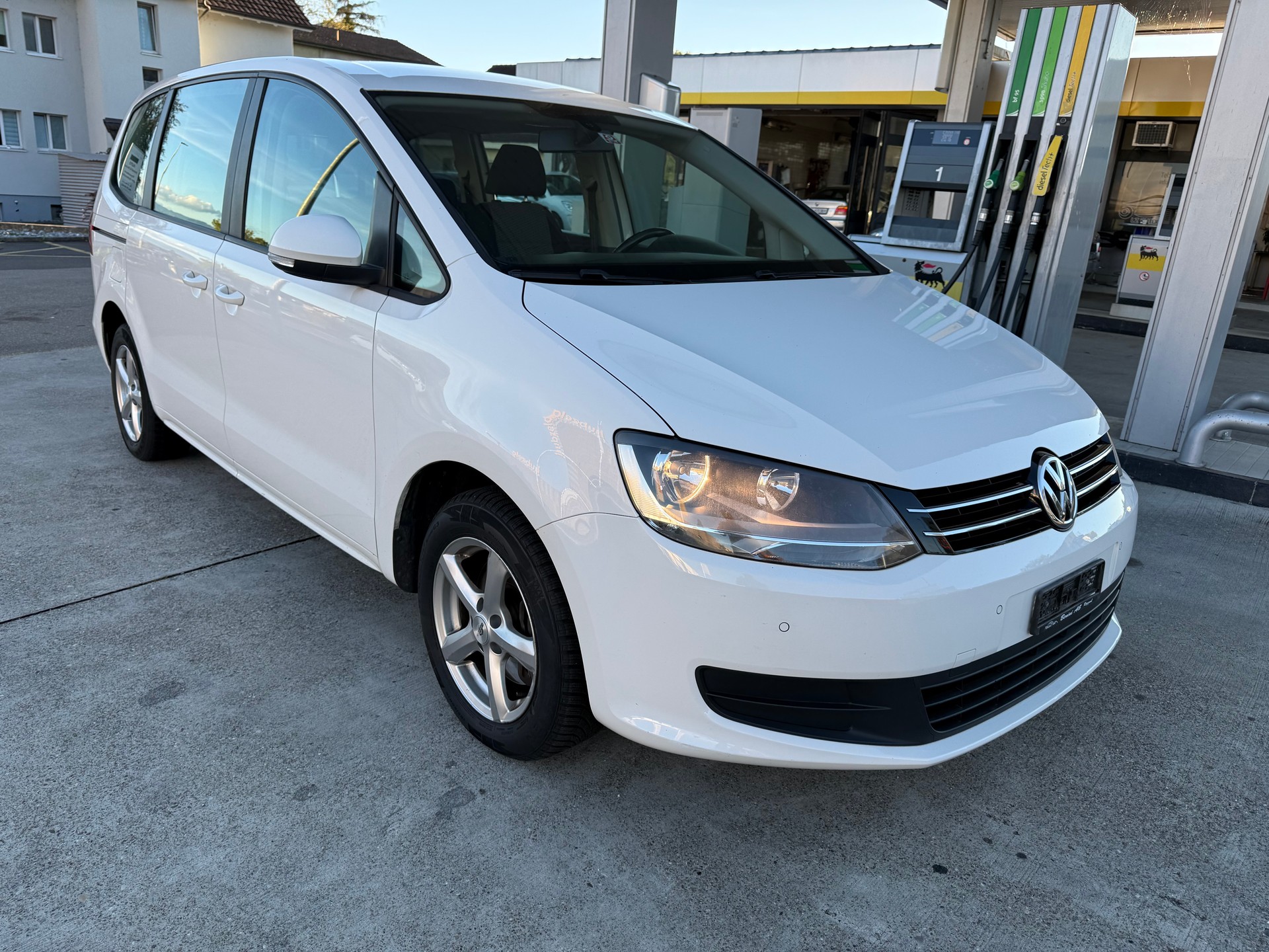 VW Sharan 2.0 TDI BMT Comfortline DSG-image-2