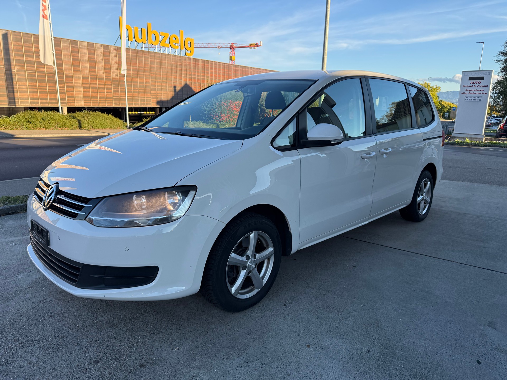 VW Sharan 2.0 TDI BMT Comfortline DSG-image-0