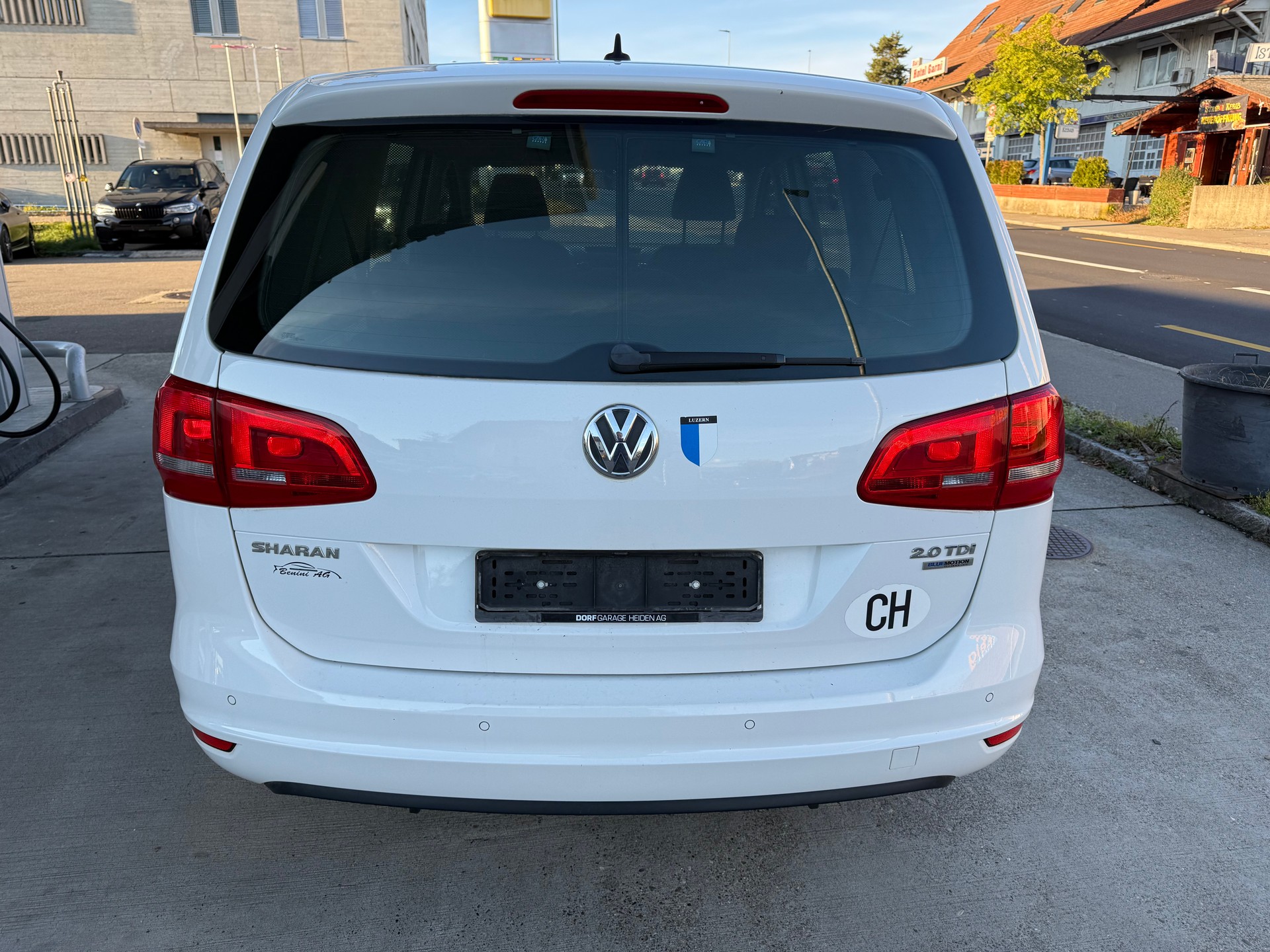 VW Sharan 2.0 TDI BMT Comfortline DSG-image-3