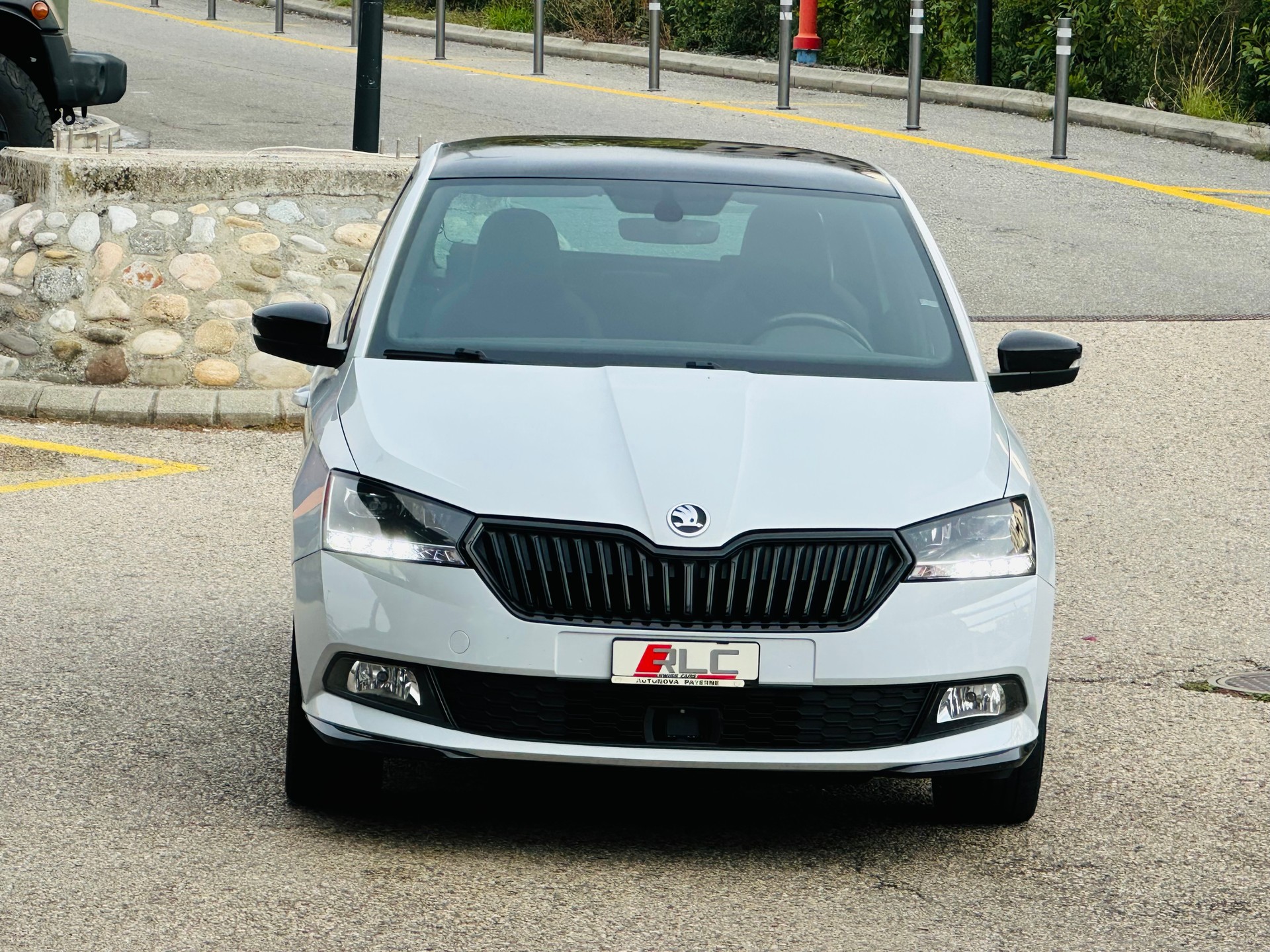 SKODA Fabia 1.0 MPI Monte Carlo-image-4