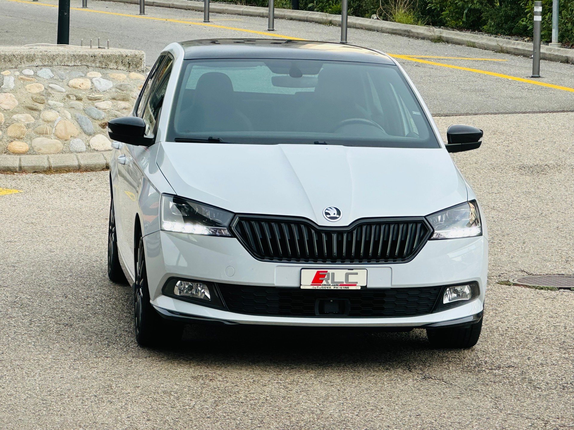 SKODA Fabia 1.0 MPI Monte Carlo-image-2