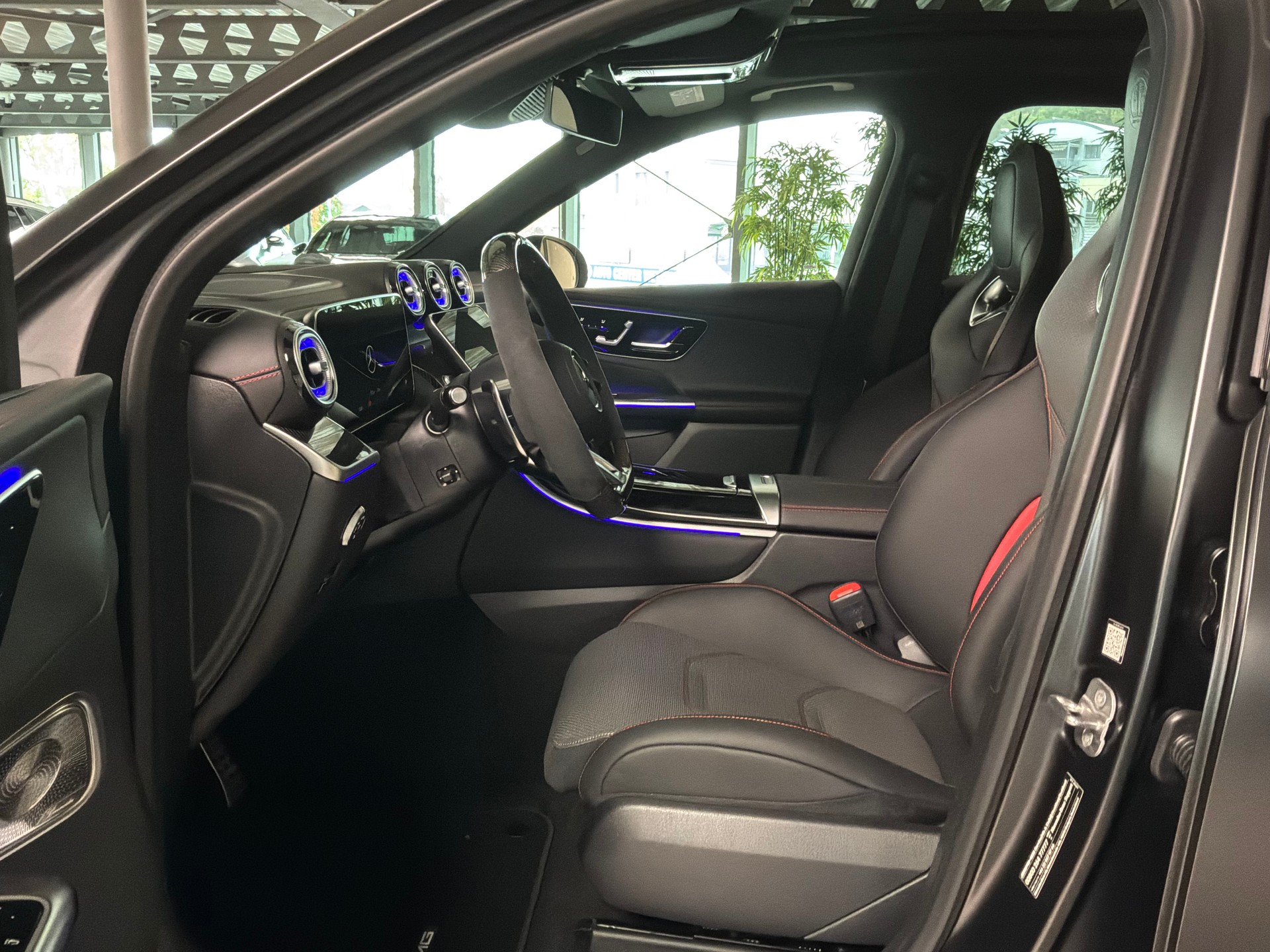 MERCEDES-BENZ GLC 53 AMG 4Matic+ 9G-Tronic-image-9