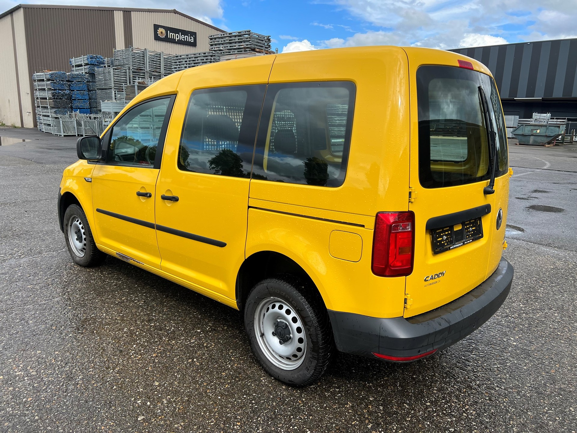 VW CADDY 4 2.0D 4 MOTION-image-4