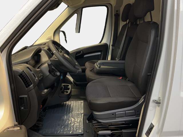 FIAT Ducato Kaw 2.2D/140 290 35 4035 H2 L3 Swiss Edition-image-7