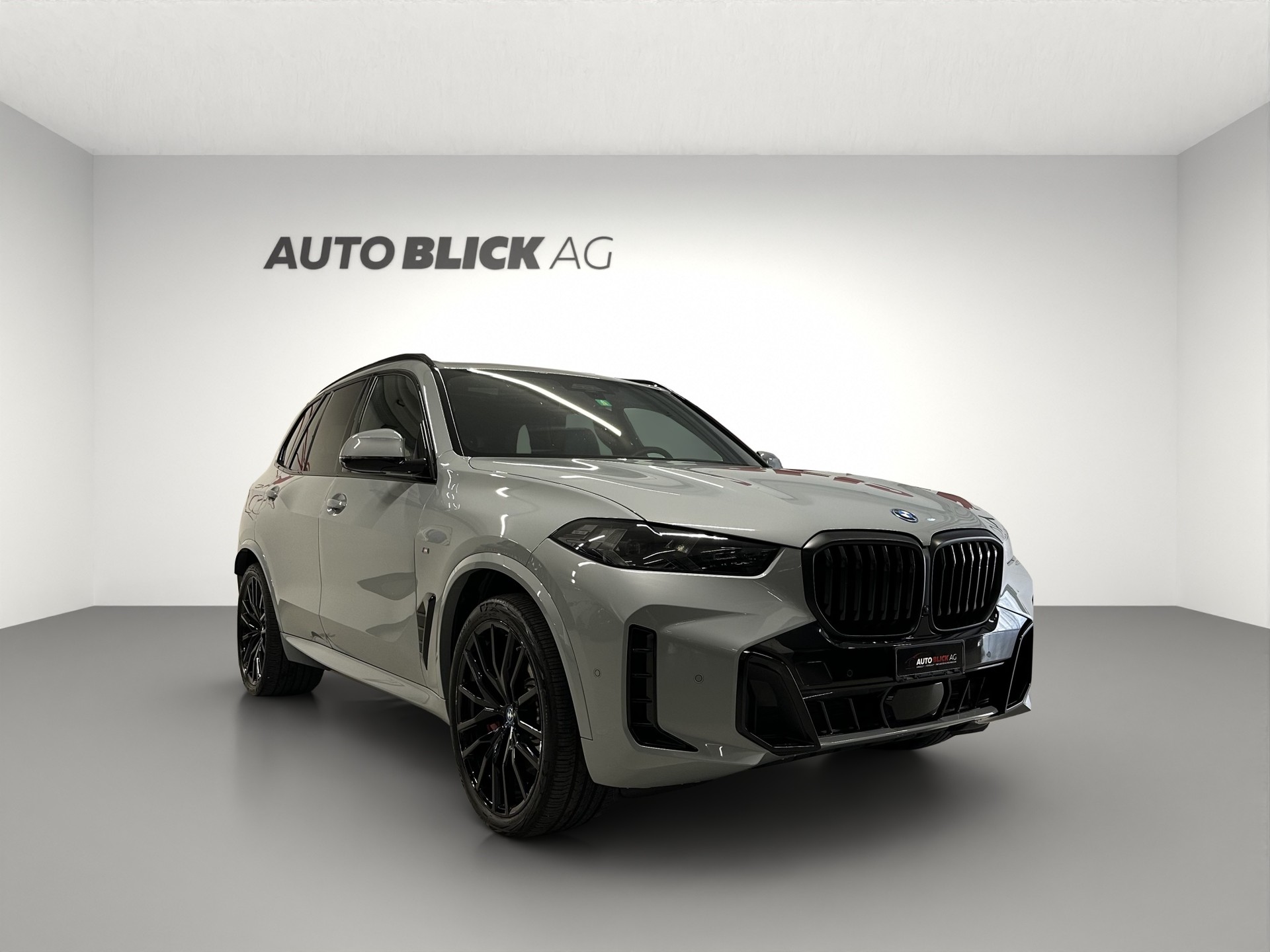 BMW X5 xDrive 50e M Sport Pro Steptronic-image-1