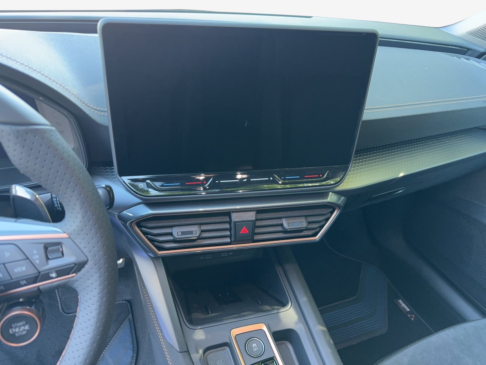 CUPRA LEON ST 1.5 eTSI DSG-image-10