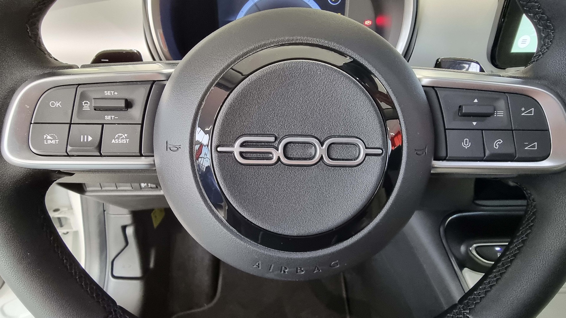 FIAT 600 1.2 Hybrid 110 La Prima-image-7