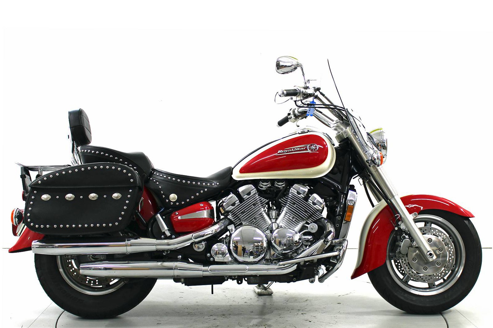 YAMAHA XVZ 1300-showroom-element-3
