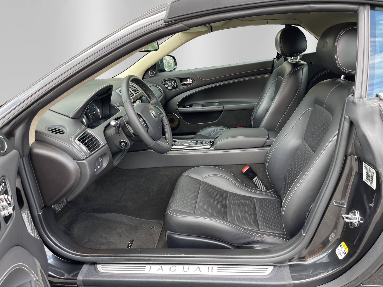 JAGUAR XKR 5.0 V8 SC Automatic-image-8