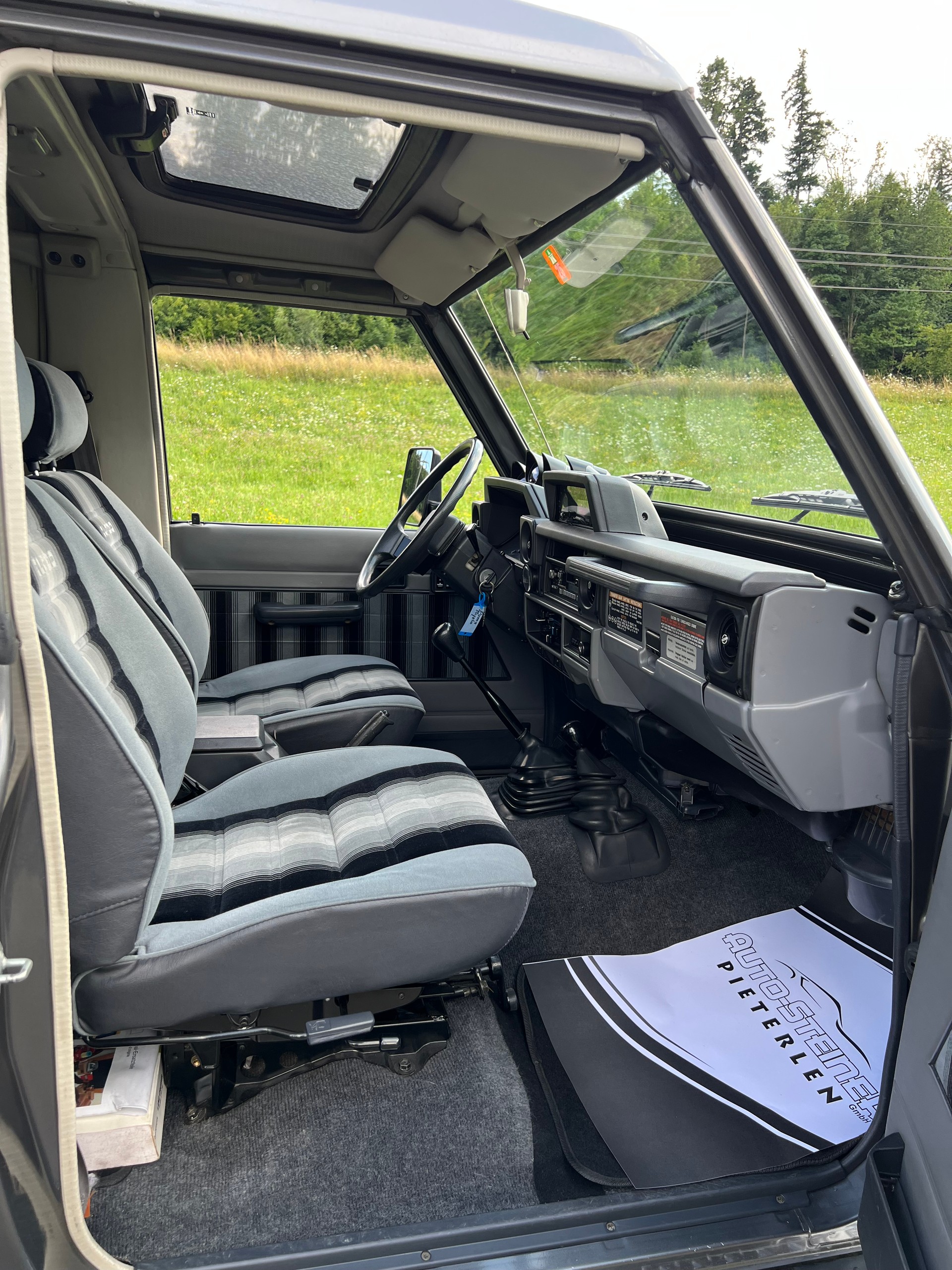 TOYOTA AB MFK 18.7.25 !! "PUMA SONDERMODELL" MIT HARD TOP. GUTER ZUSTAND. VON PRIVAT. VIEL ZUBEHÖR !! SELTEN SO ZU FINDEN !!-image-3