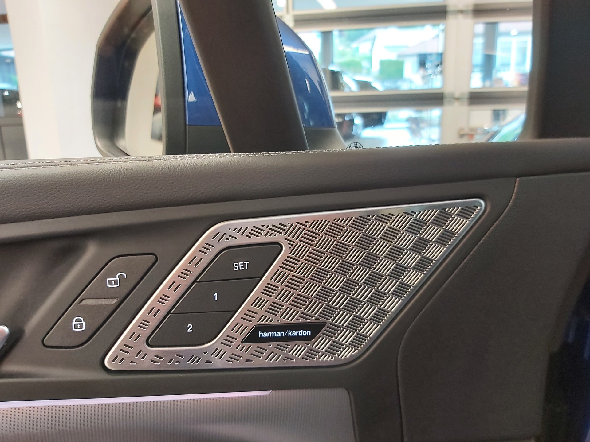 BMW 230e xDr. Act. T. M Sport-image-18