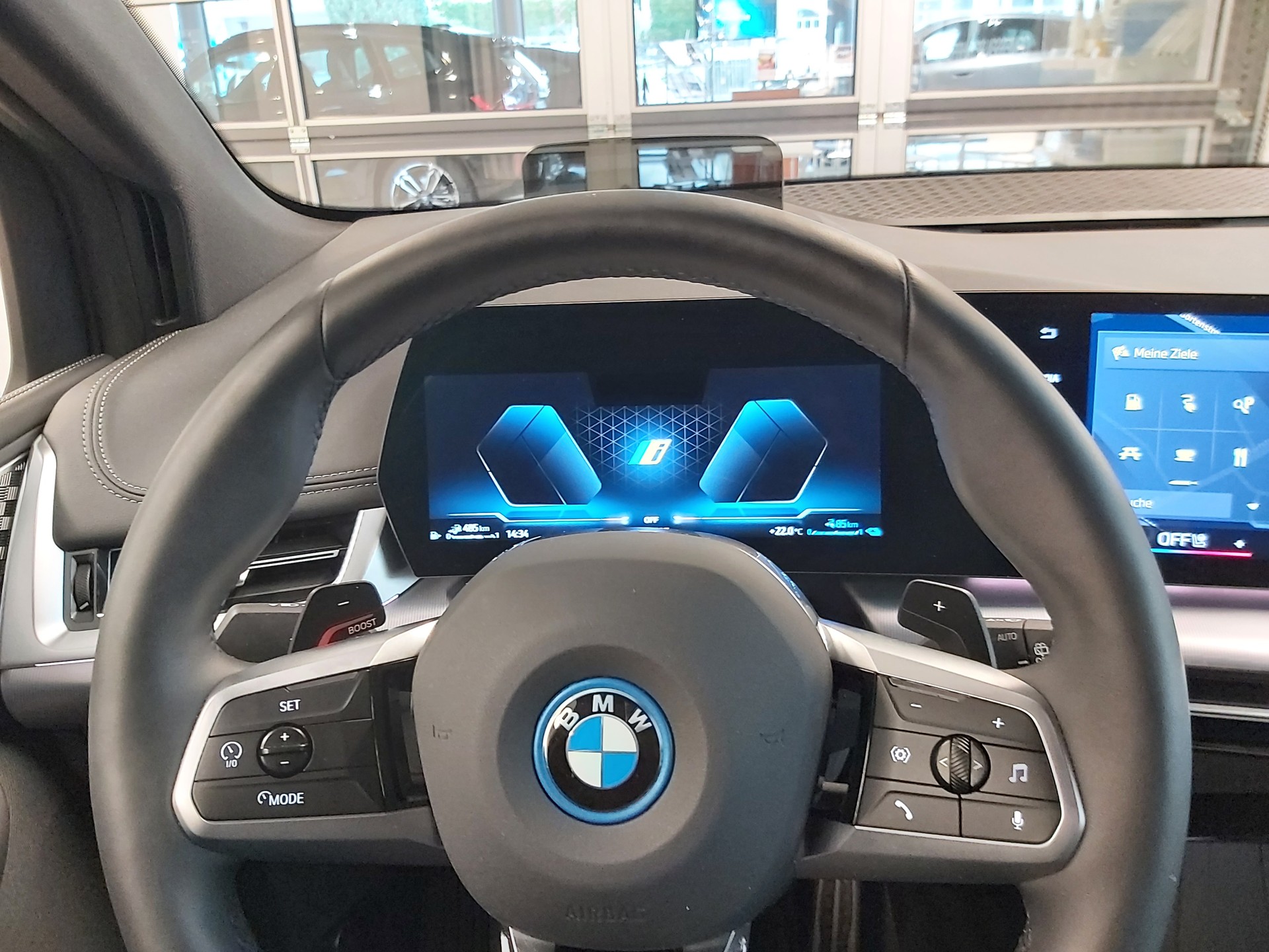 BMW 230e xDr. Act. T. M Sport-image-13