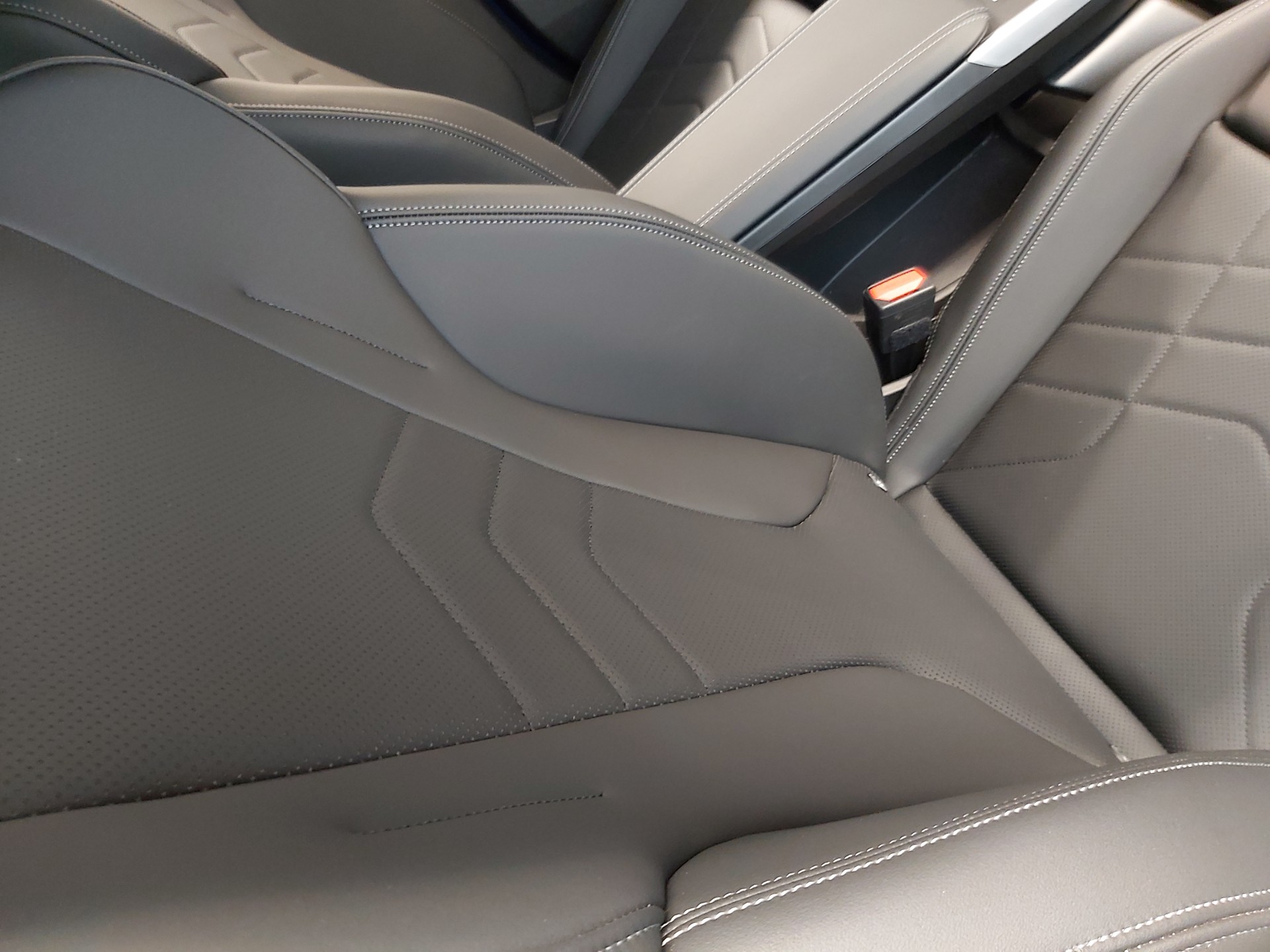 BMW 230e xDr. Act. T. M Sport-image-11