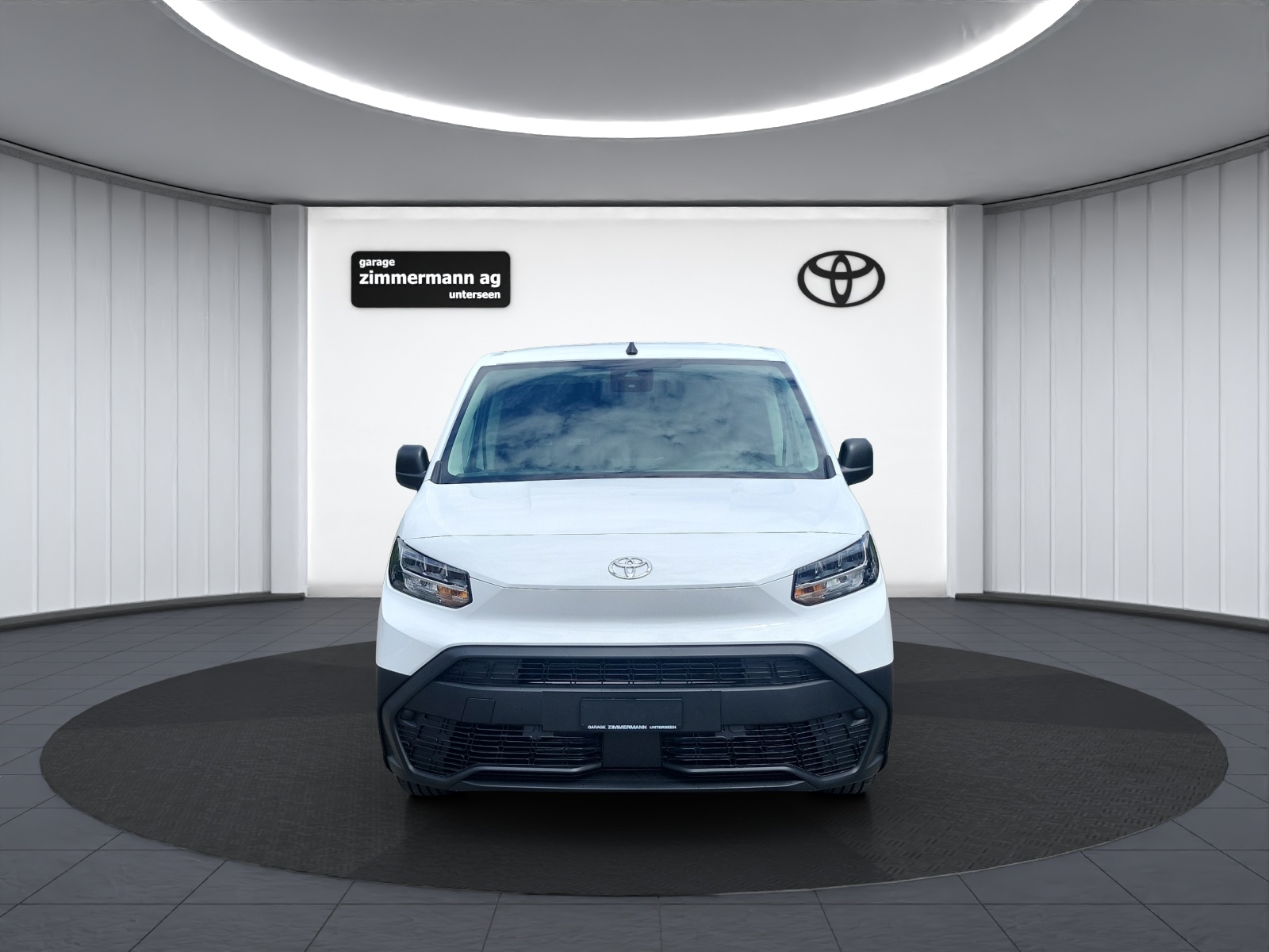 TOYOTA PROACE CITY Van L2 1.5 D Active-image-1