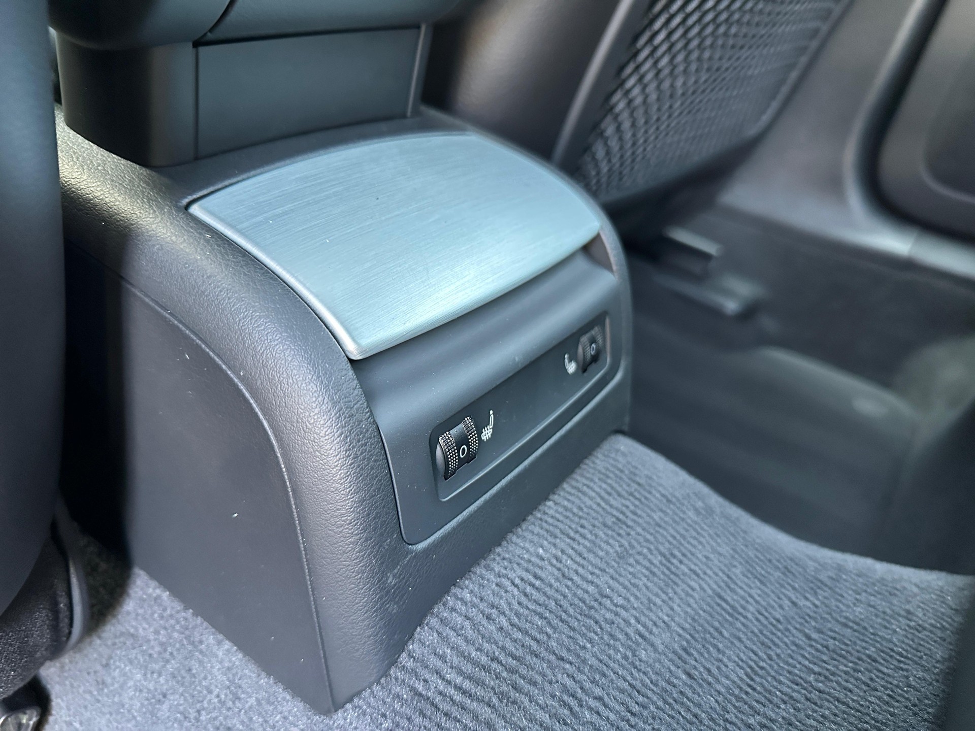 AUDI RS4 Avant 4.2 V8 B7 quattro-image-21