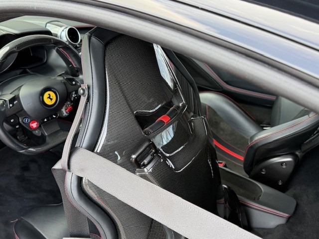 FERRARI F8 Tributo-image-17