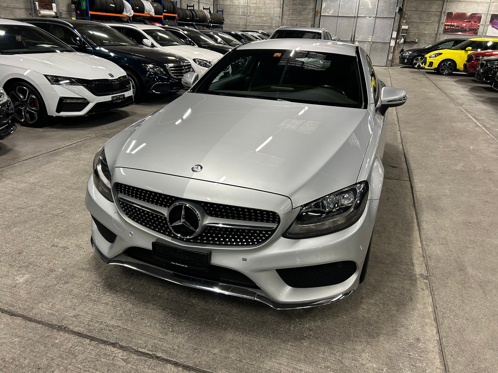 MERCEDES-BENZ C 250 d AMG Line Coupé 9G-Tronic-image-9