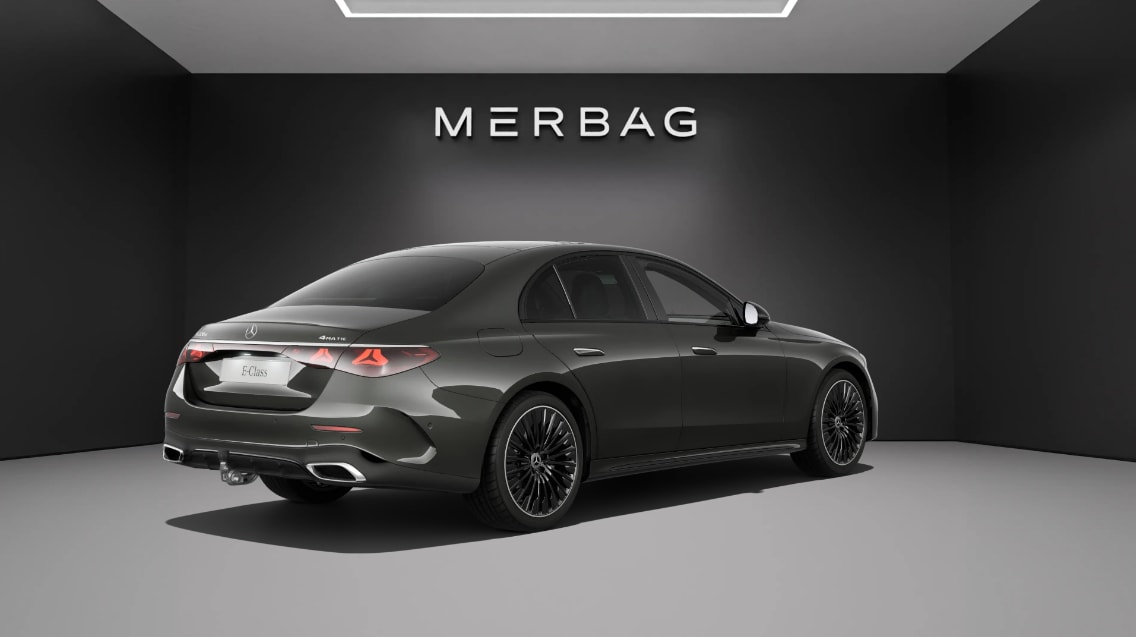 MERCEDES-BENZ E 220 d 4Matic 9G-Tronic-image-2