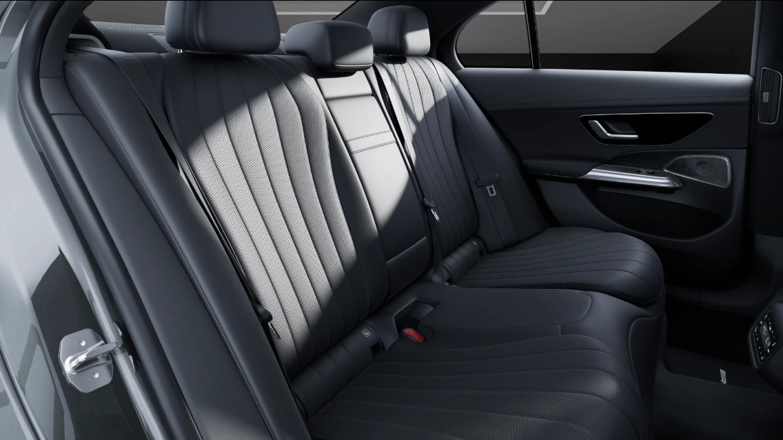 MERCEDES-BENZ E 220 d 4Matic 9G-Tronic-image-7