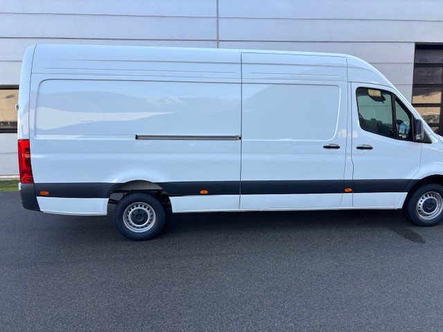 MERCEDES-BENZ Sprinter 317 CDI Lang A-image-6