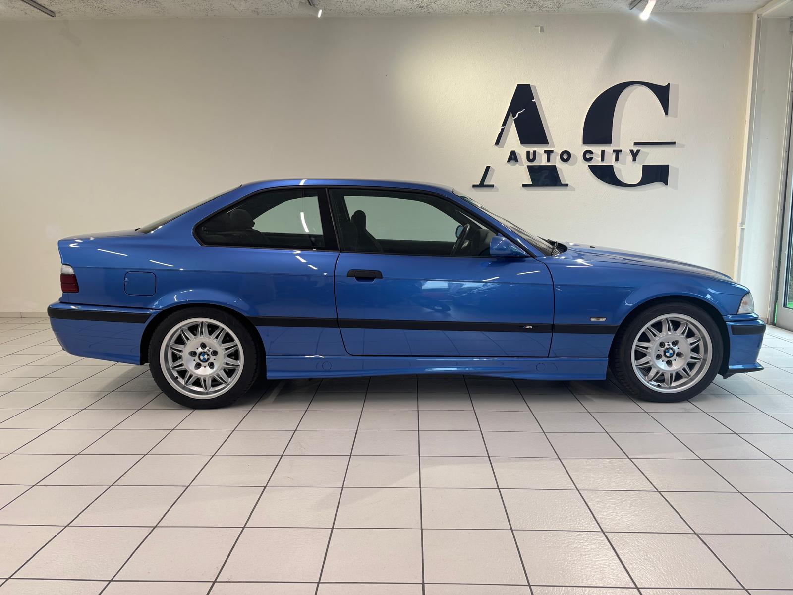 BMW M3 Coupé-image-2
