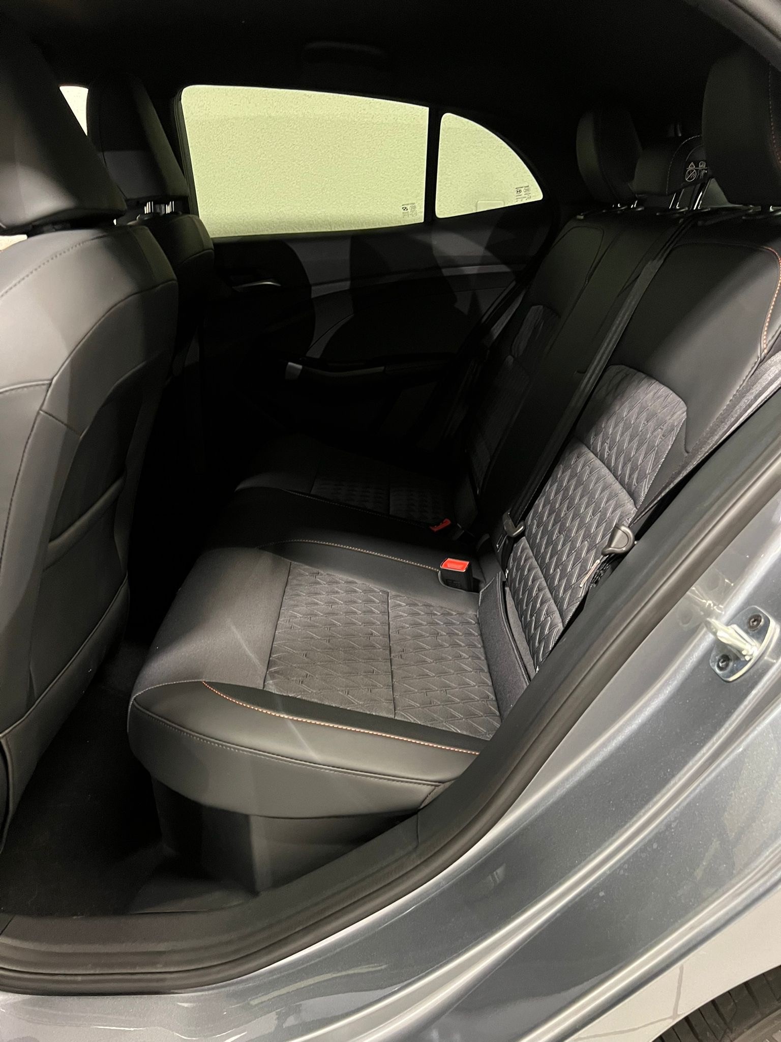 MG 3 1.5 Hybrid Luxury Aut.-image-7