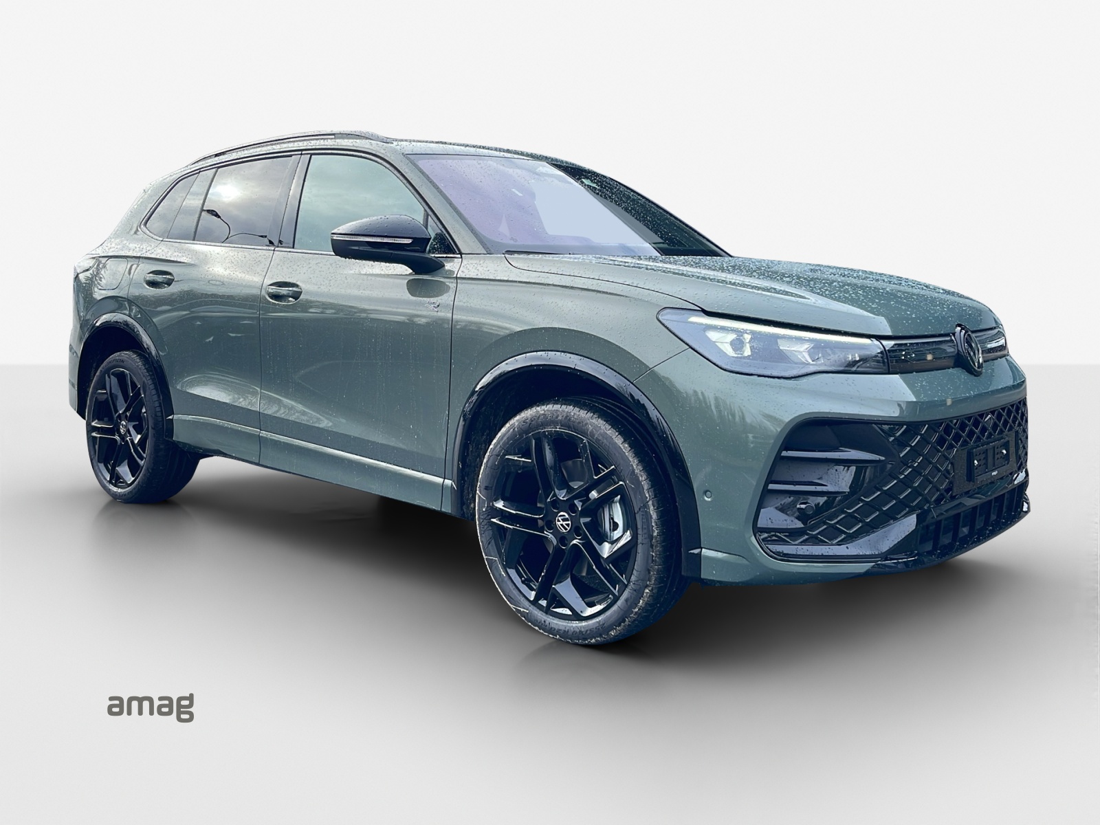 VW Tiguan 2.0 TSI DSG R-Line 4Motion-image-5