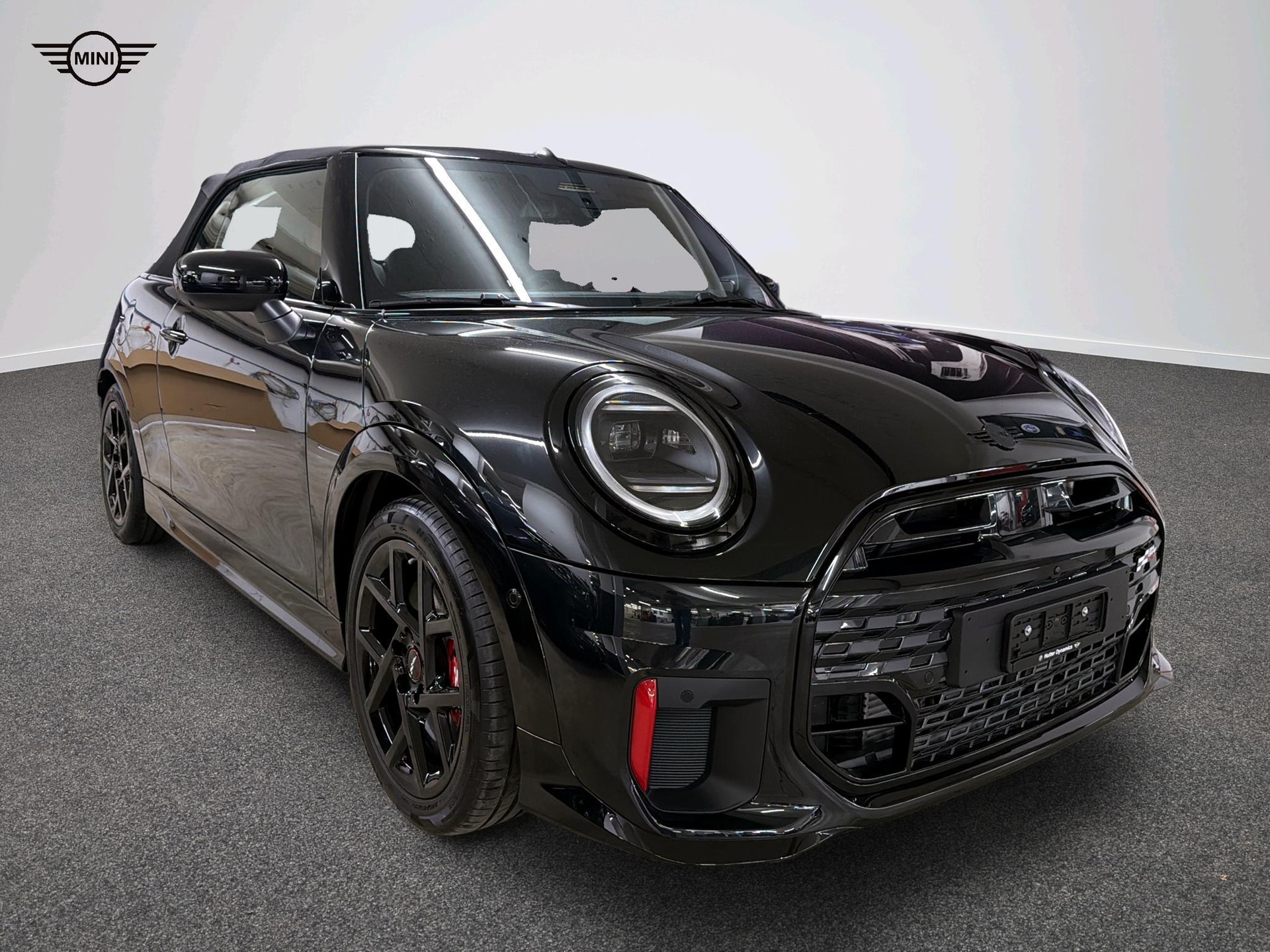 MINI John Cooper Works Cabrio-image-11