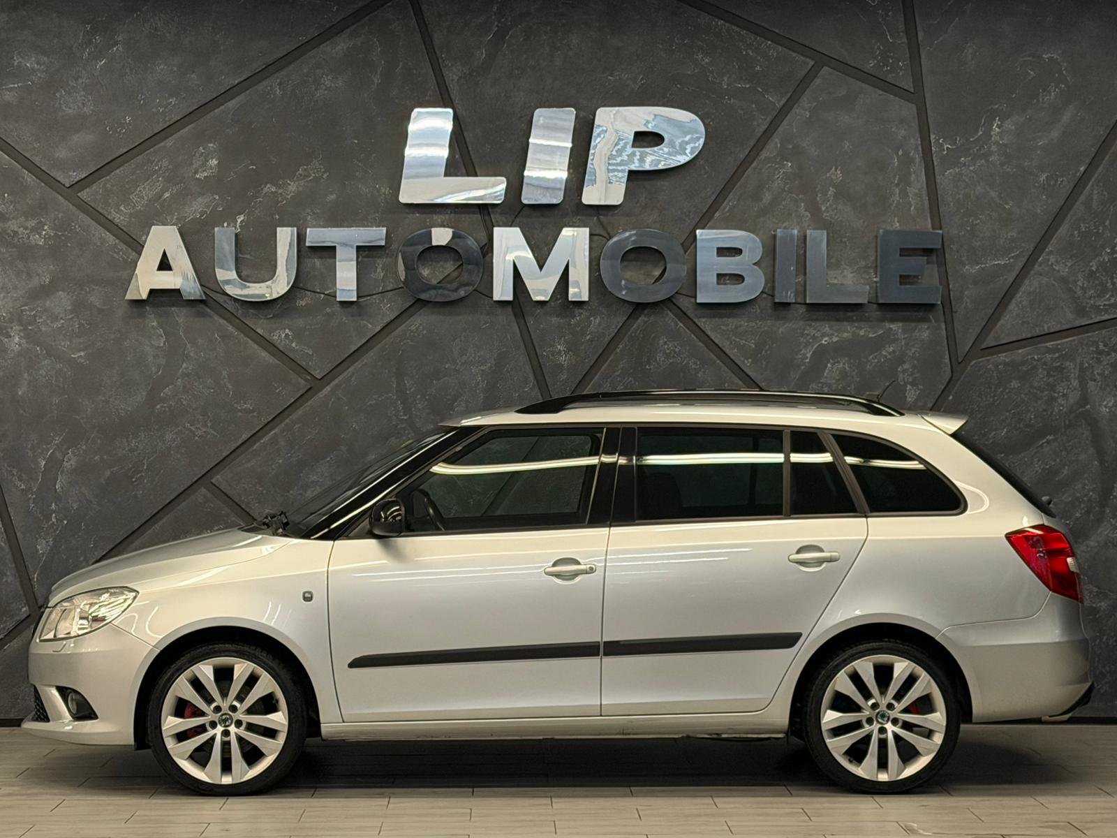 SKODA Fabia 1.4 TSI RS DSG-image-4